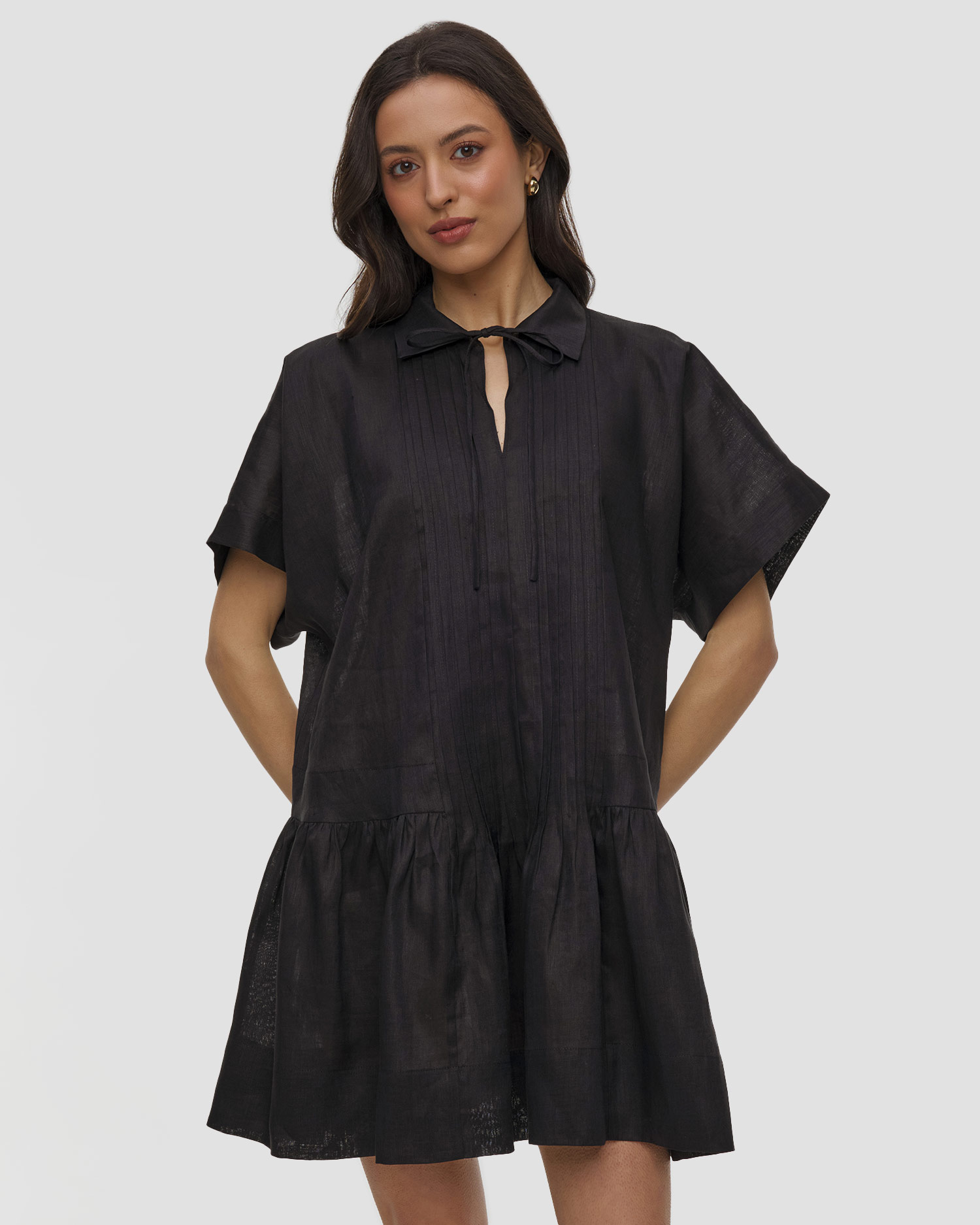 Robe en lin pour femmes Kori, Couleur: Czarny