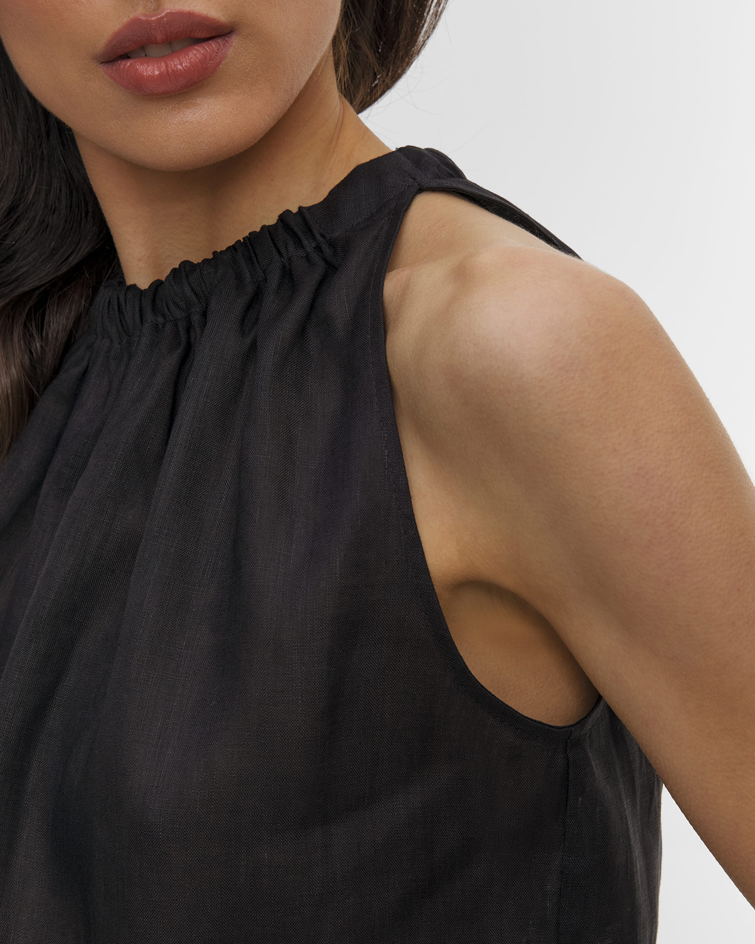 Top en lin noir pour femmes Kori