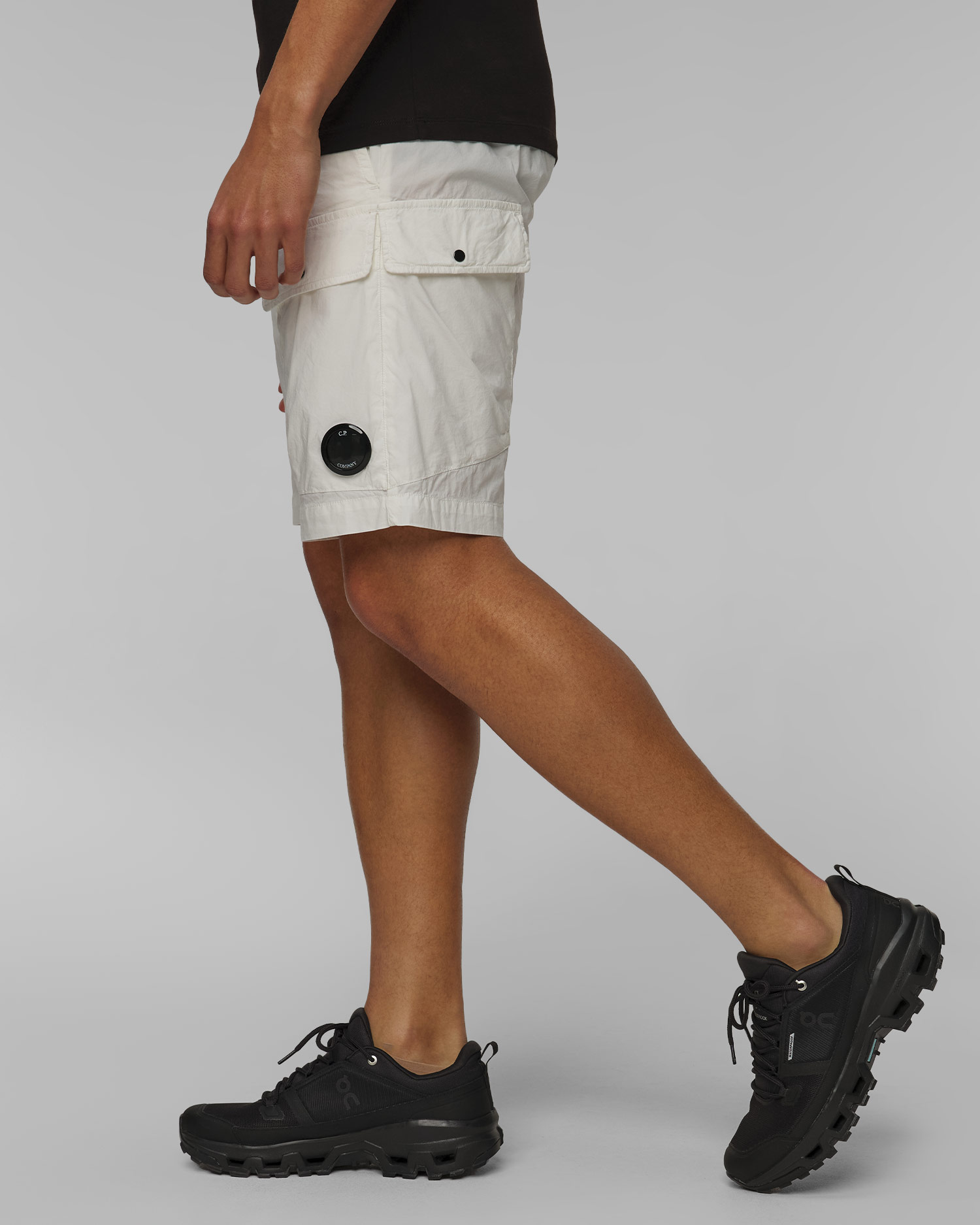 Pánske šortky C.P. Company 50 Fili Stretch Cargo Shorts biele