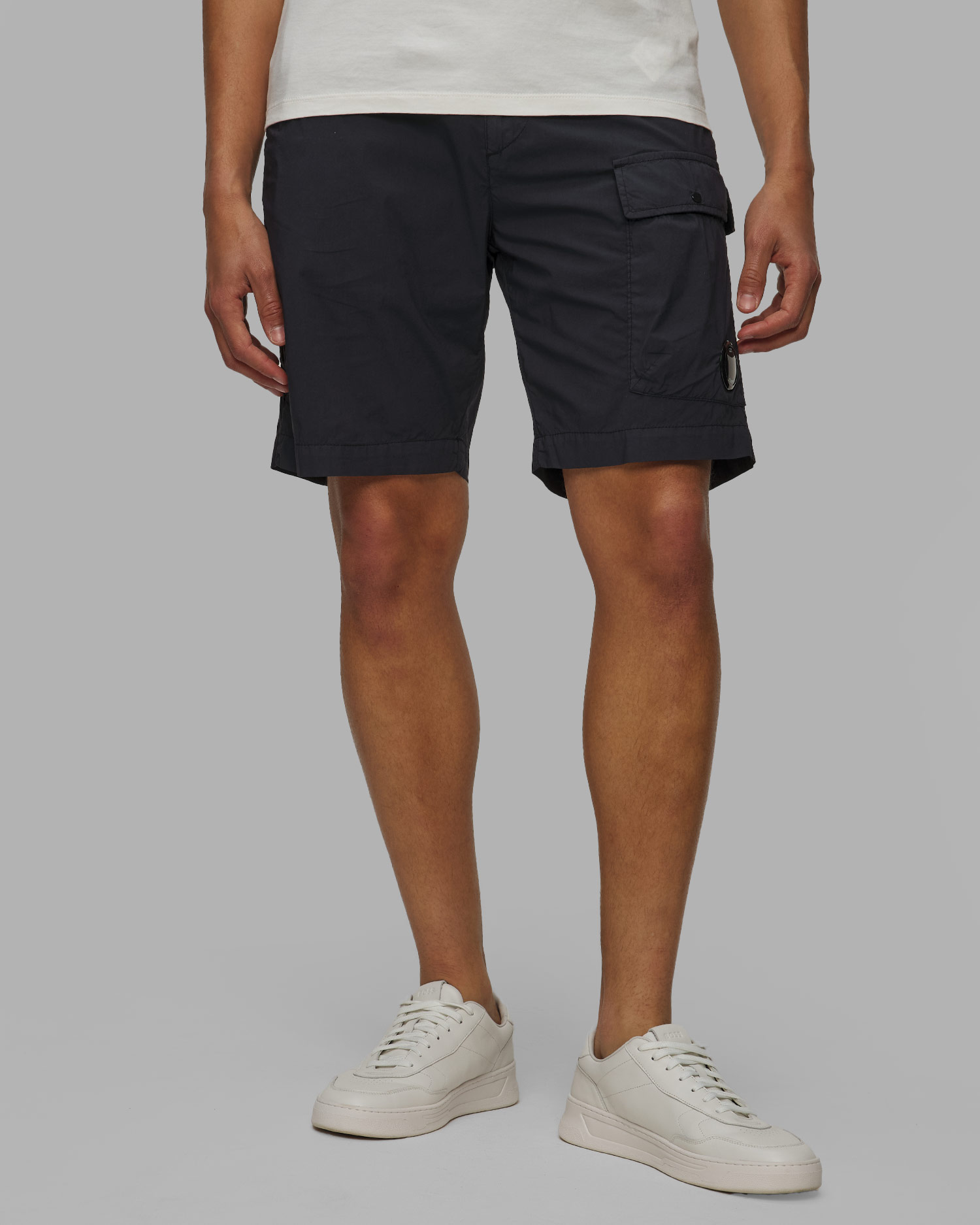 Pánské kapsáčové kraťasy C.P. Company 50 Fili Stretch Cargo Shorts v Tmavě Modré Barvě