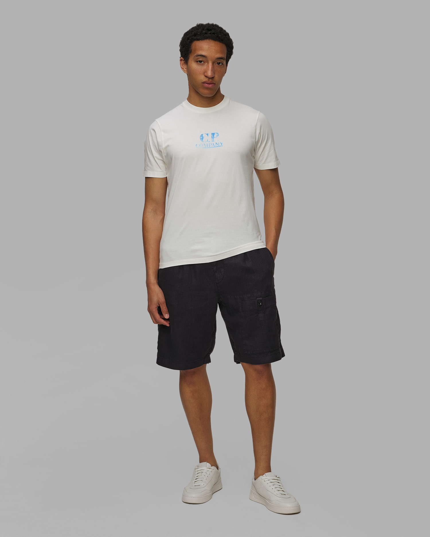 C.P. Company Linen Sack Cargo Leinenshorts für Herren in Marineblau