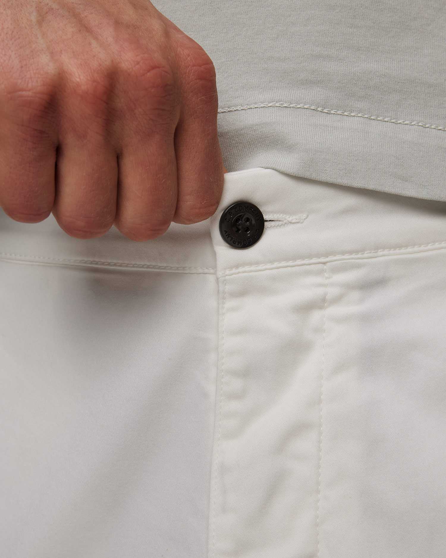 Pantaloni pentru bărbați C.P. Company Stretch Sateen Loose Cargo Pants albi