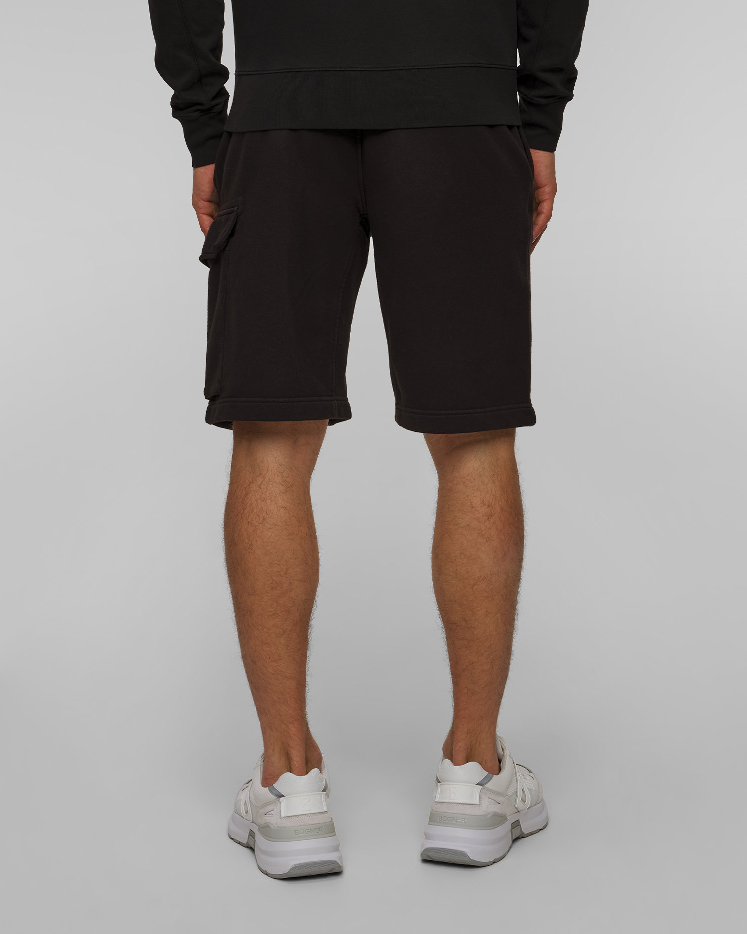 C.P. Company Cotton Diagonal Fleece Cargo Shorts Herrenshorts in Schwarz