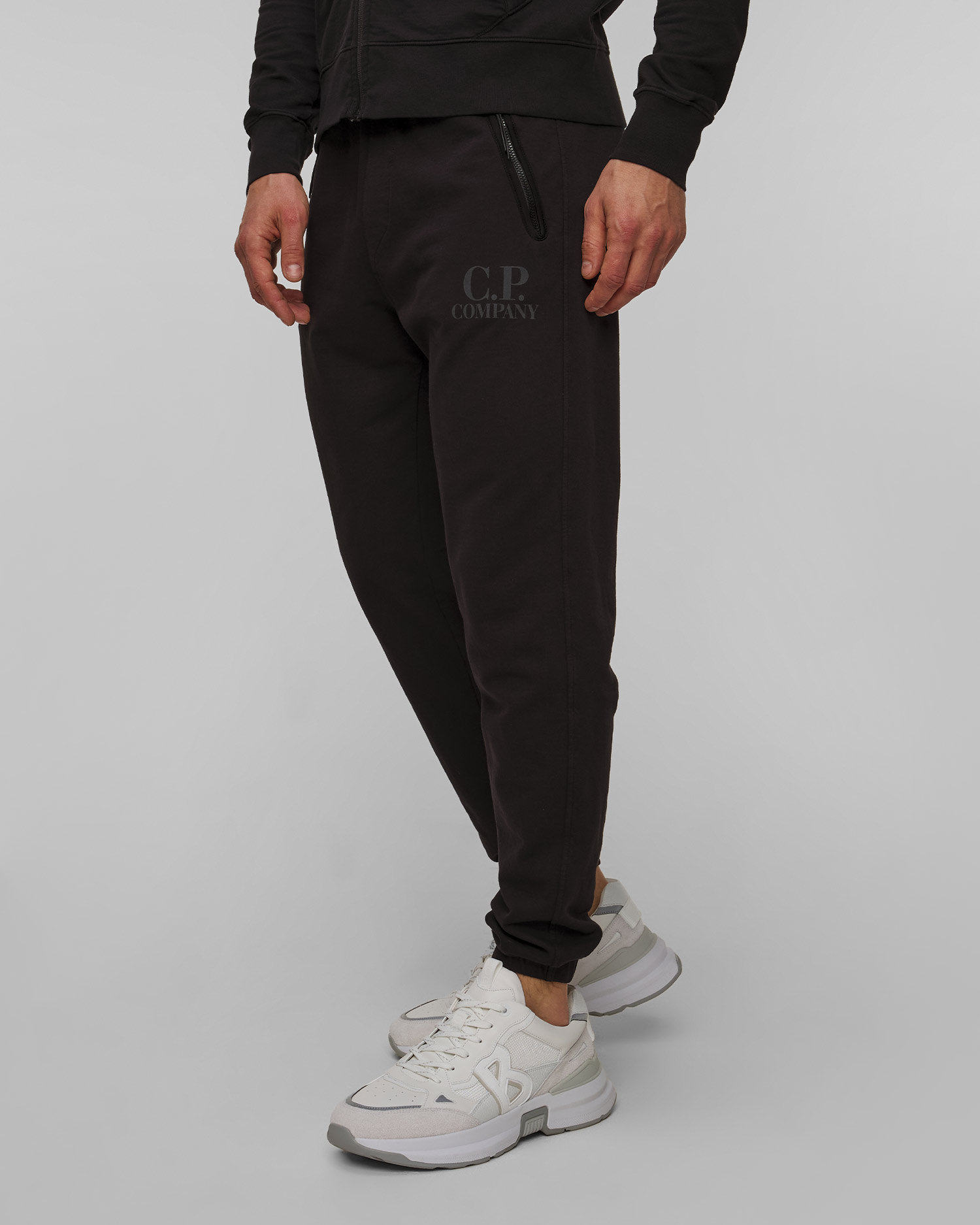 Pantaloni de trening pentru bărbați C.P. Company Light Fleece Logo Sweatpants negri