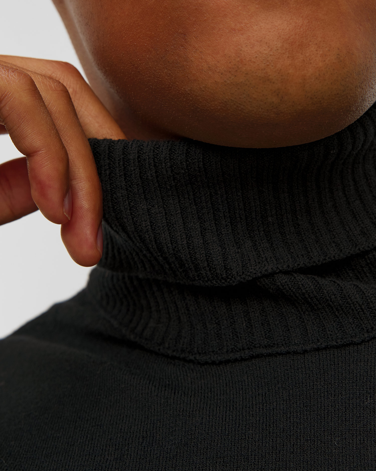 C.P. Company Extrafine Merino Wool Turtleneck Sweater Rollkragenpullover für Herren in Schwarz