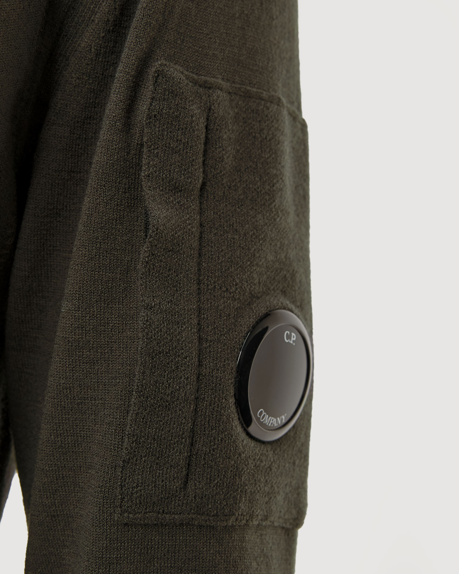 C.P. Company Extrafine Merino Wool Half Zip Sweater Herren Rollkragenpullover mit Reißverschluss in Grau