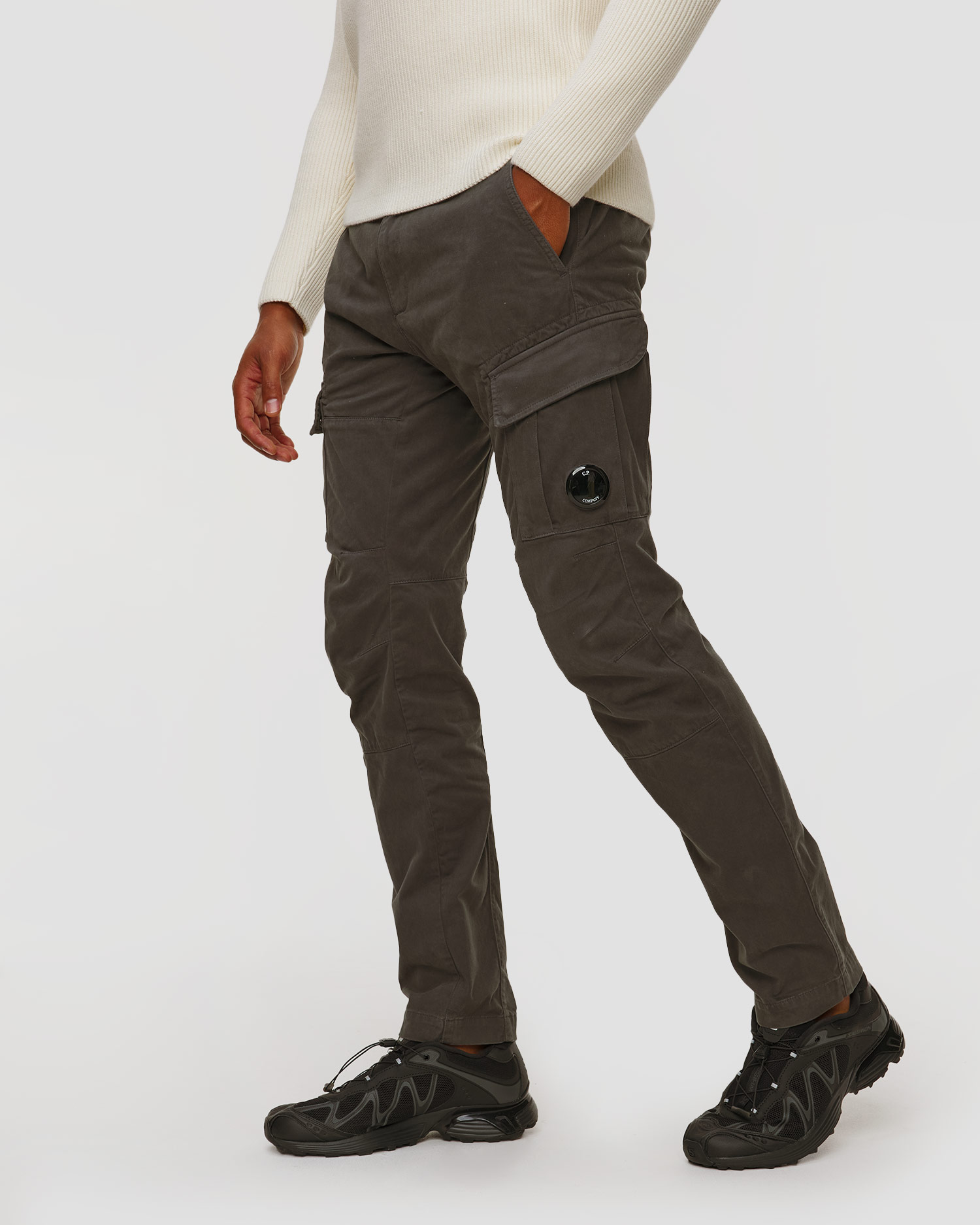 Pánske elastické saténové nohavice C.P. Company Ergonomic Cargo Pants sivé
