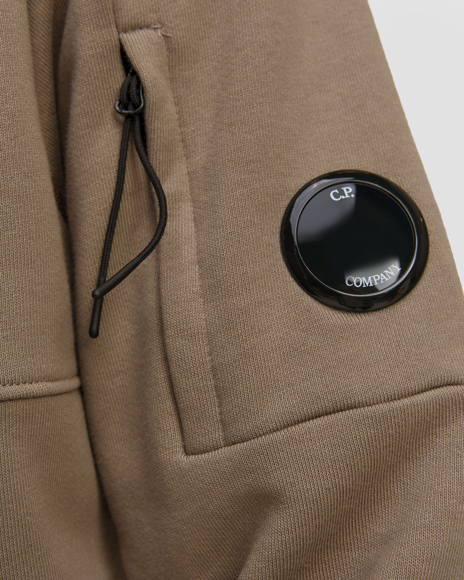 Men's C.P. Company Diagonal Raised Fleece Hooded Lens Sweatshirt beige