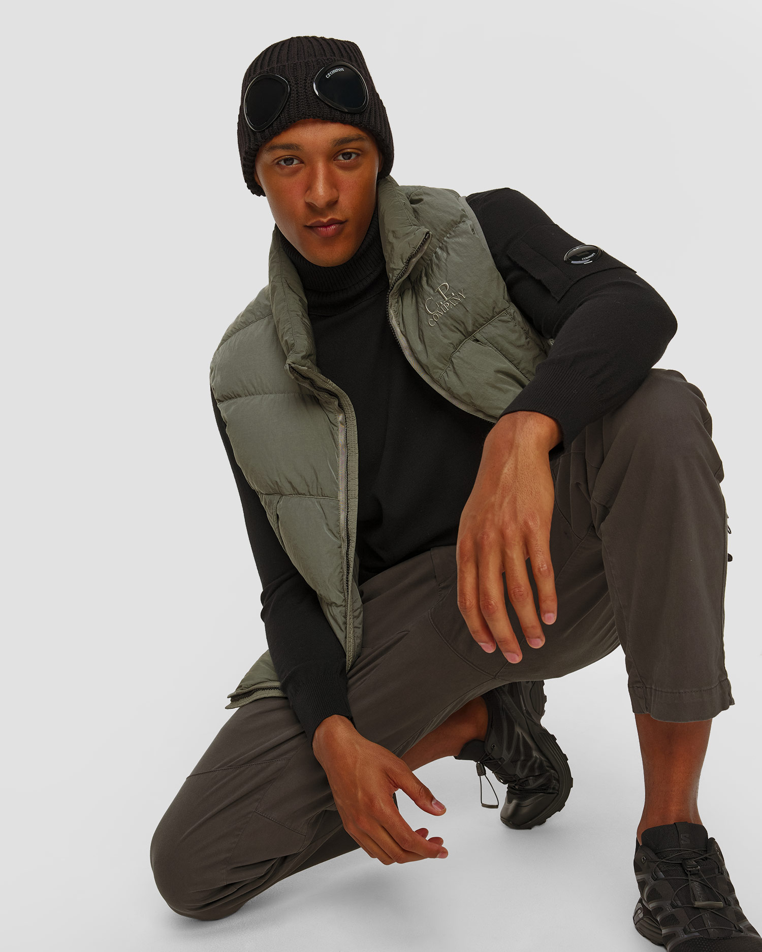 Kamizelka męska C.P. Company Chrome-R Turtleneck Vest szara
