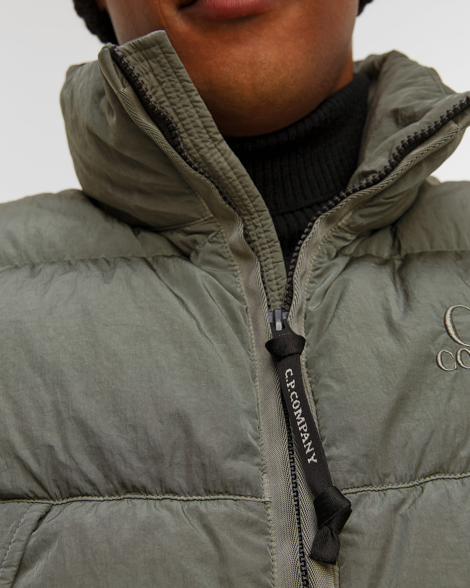 Kamizelka męska C.P. Company Chrome-R Turtleneck Vest szara