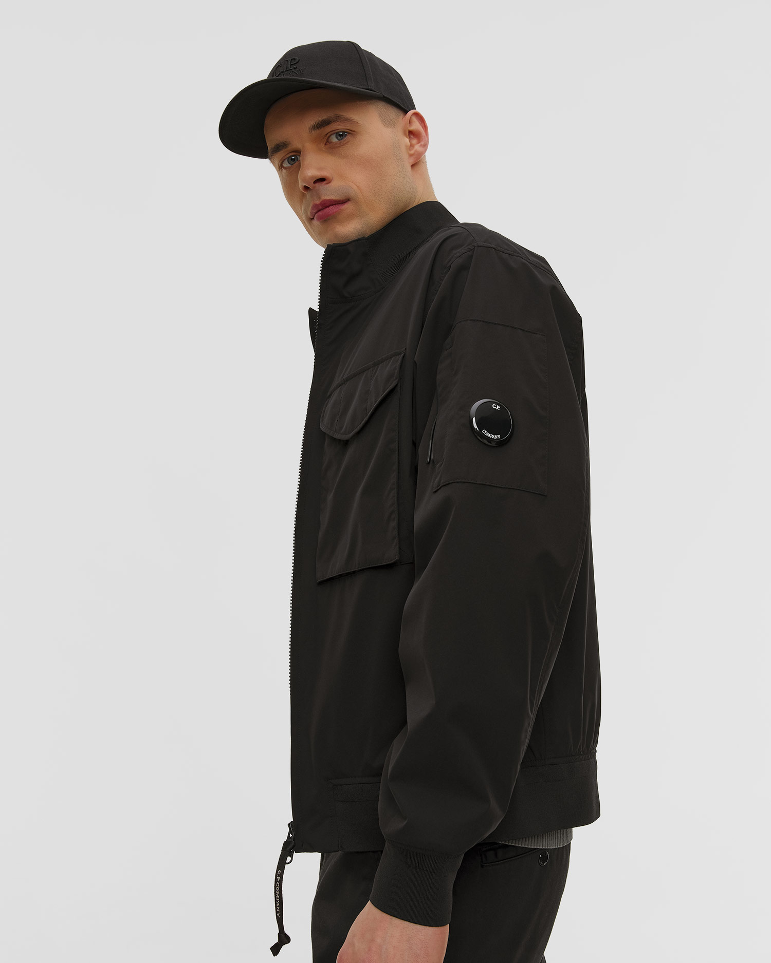 Pánská bunda C.P. Company Pro-Tek Bomber Lens Jacket v černé barvě