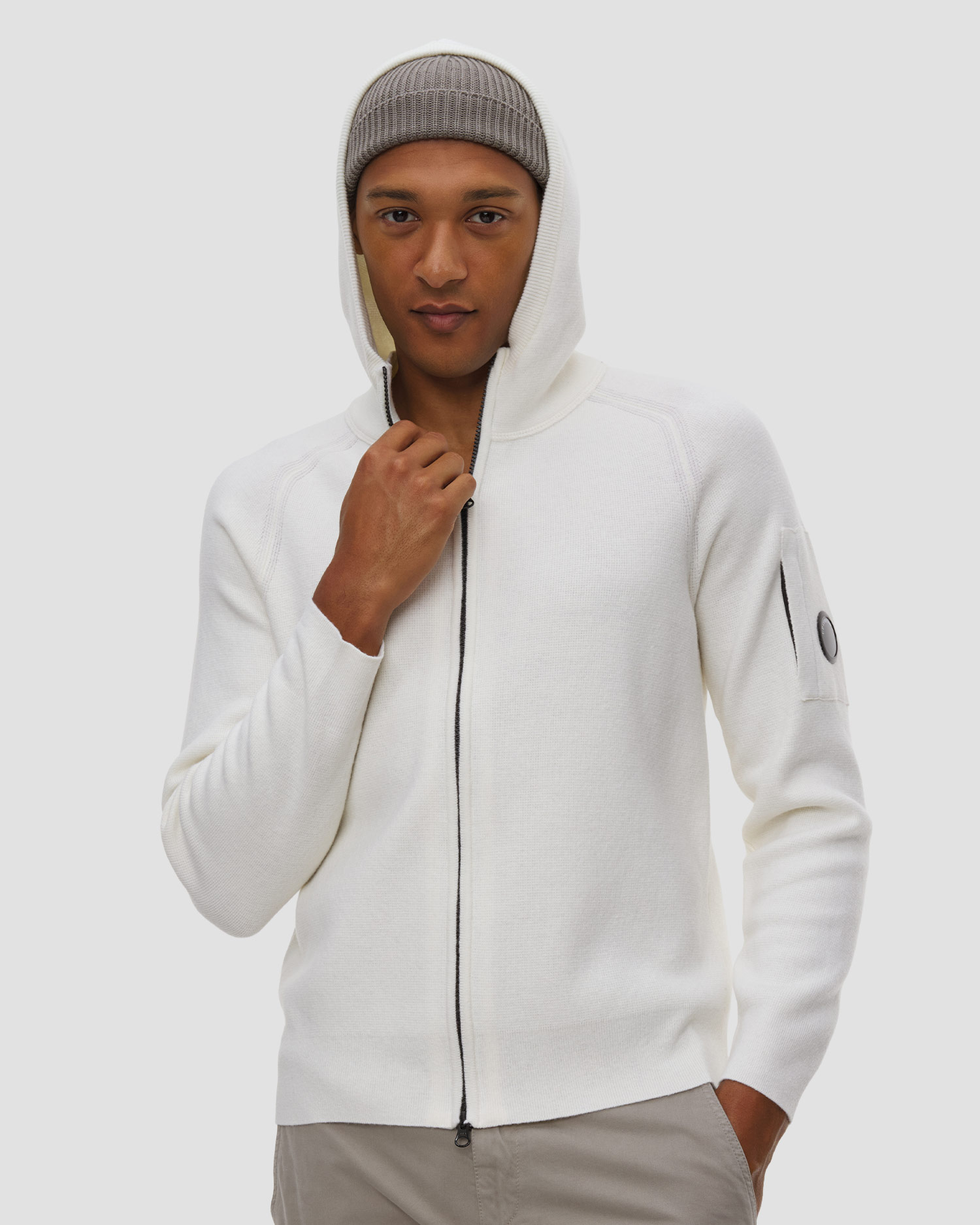 Pulover pentru bărbaați din lână cu glugă C.P. Company Lambswool GRS, Culoare/Model: Biały
