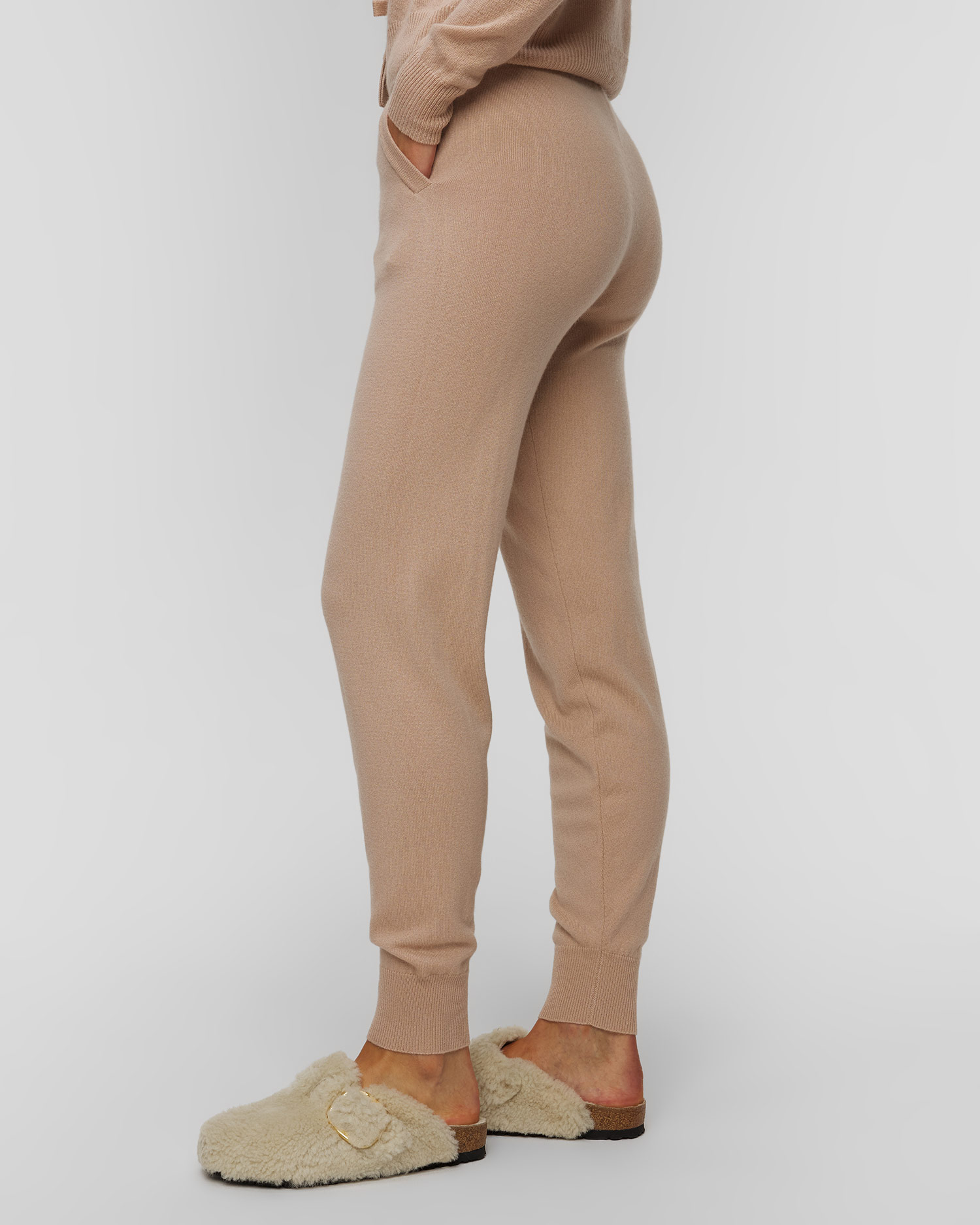 Pantaloni bej din cașmir pentru femei Allude