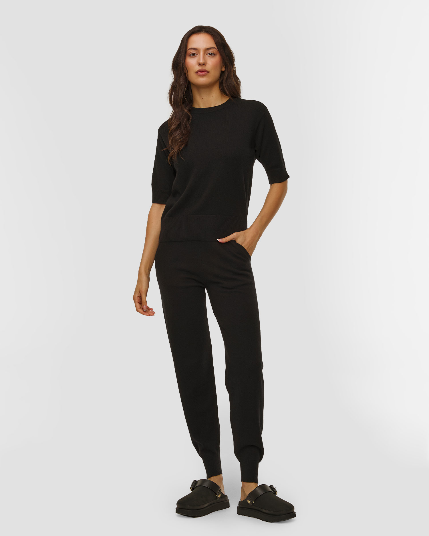 Pantaloni negri de cașmir pentru femei Allude