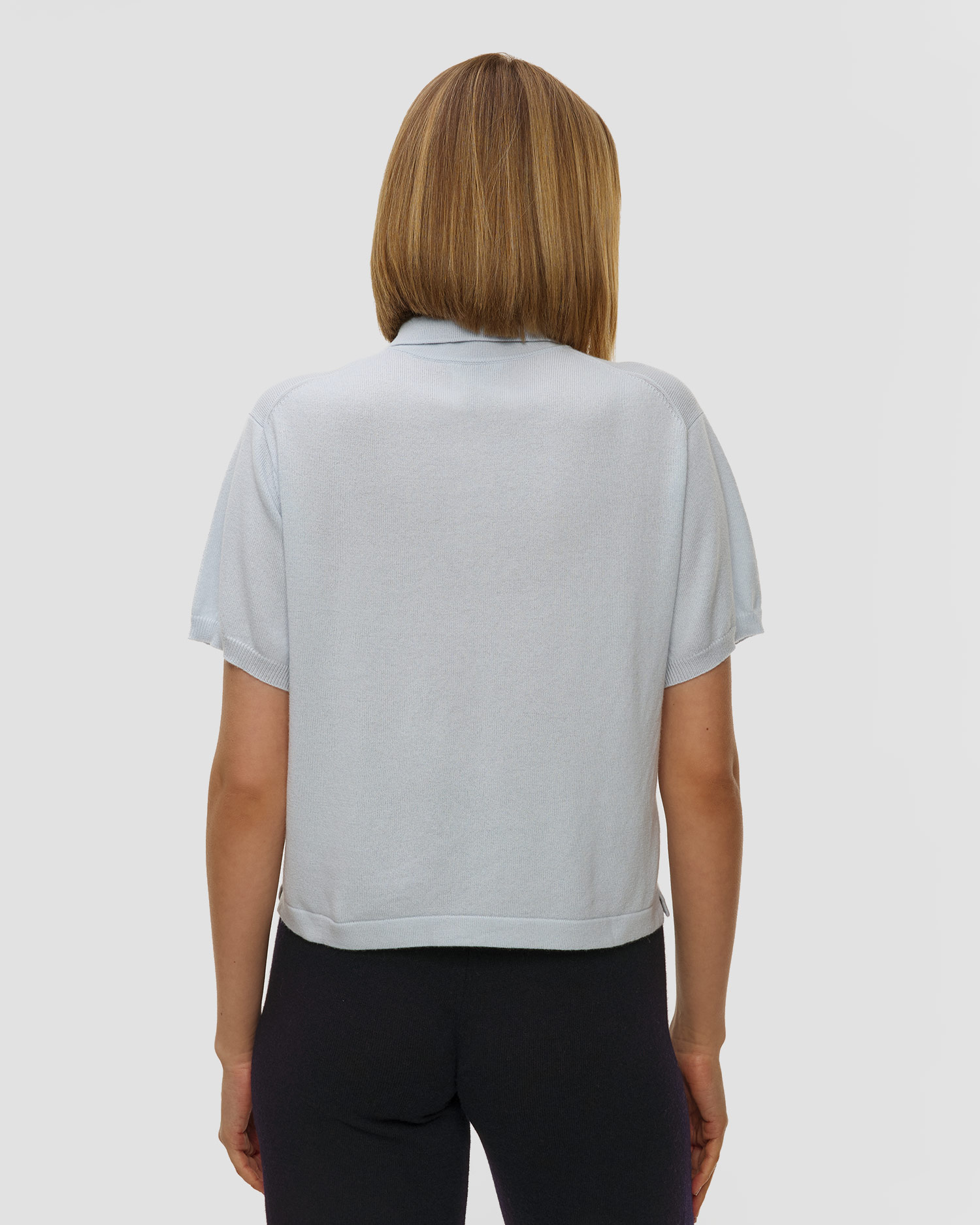 Niebieski sweter kaszmirowy z krótkim rękawem damski Allude