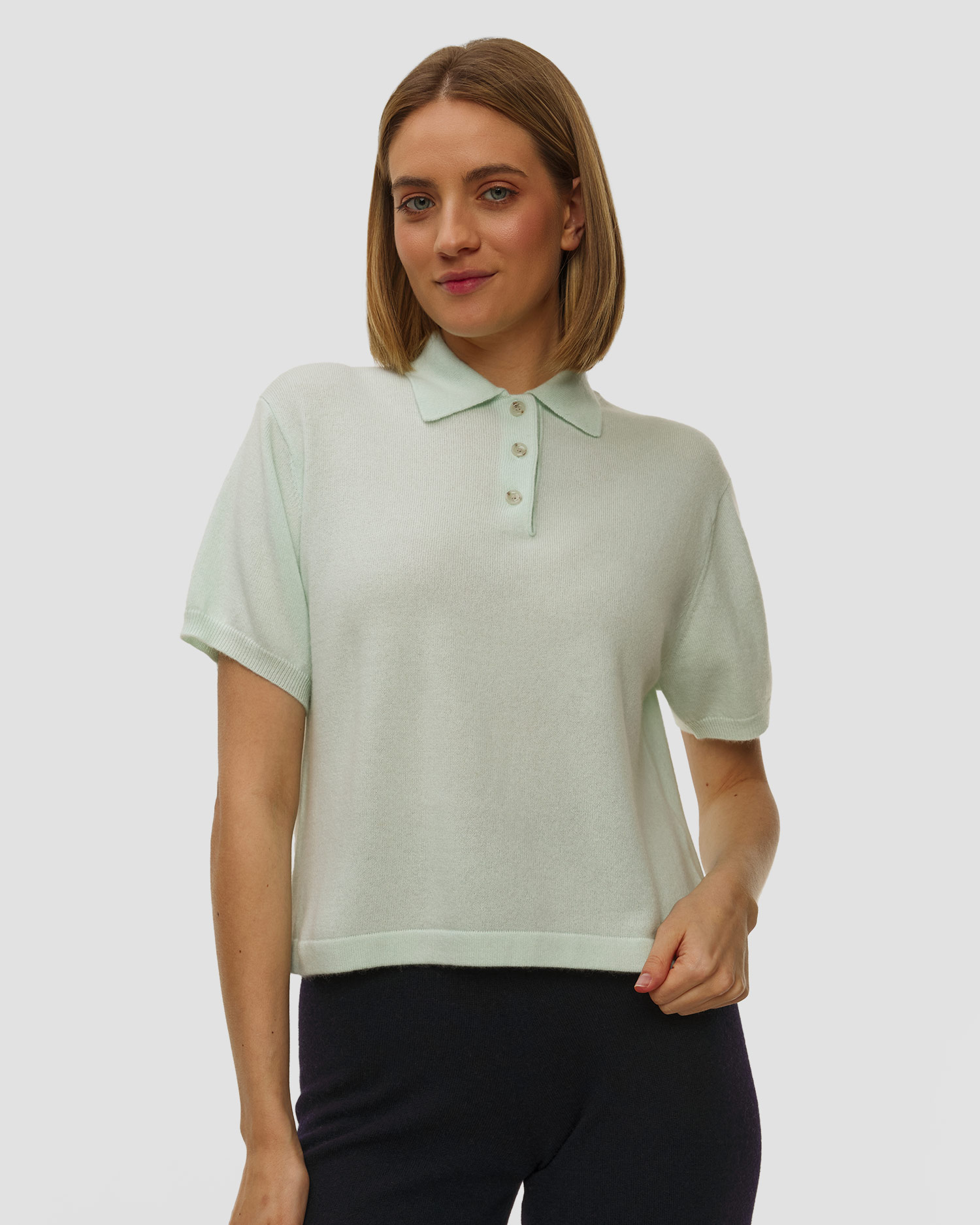 Zielony sweter kaszmirowy z krótkim rękawem damski Allude