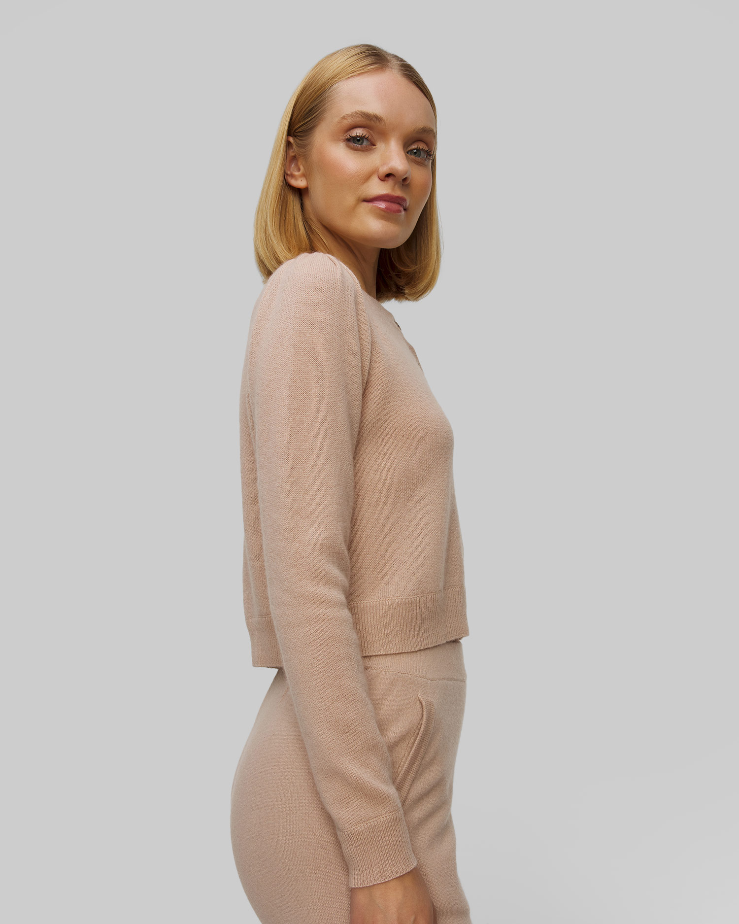 Women's beige cashmere sweater Allude