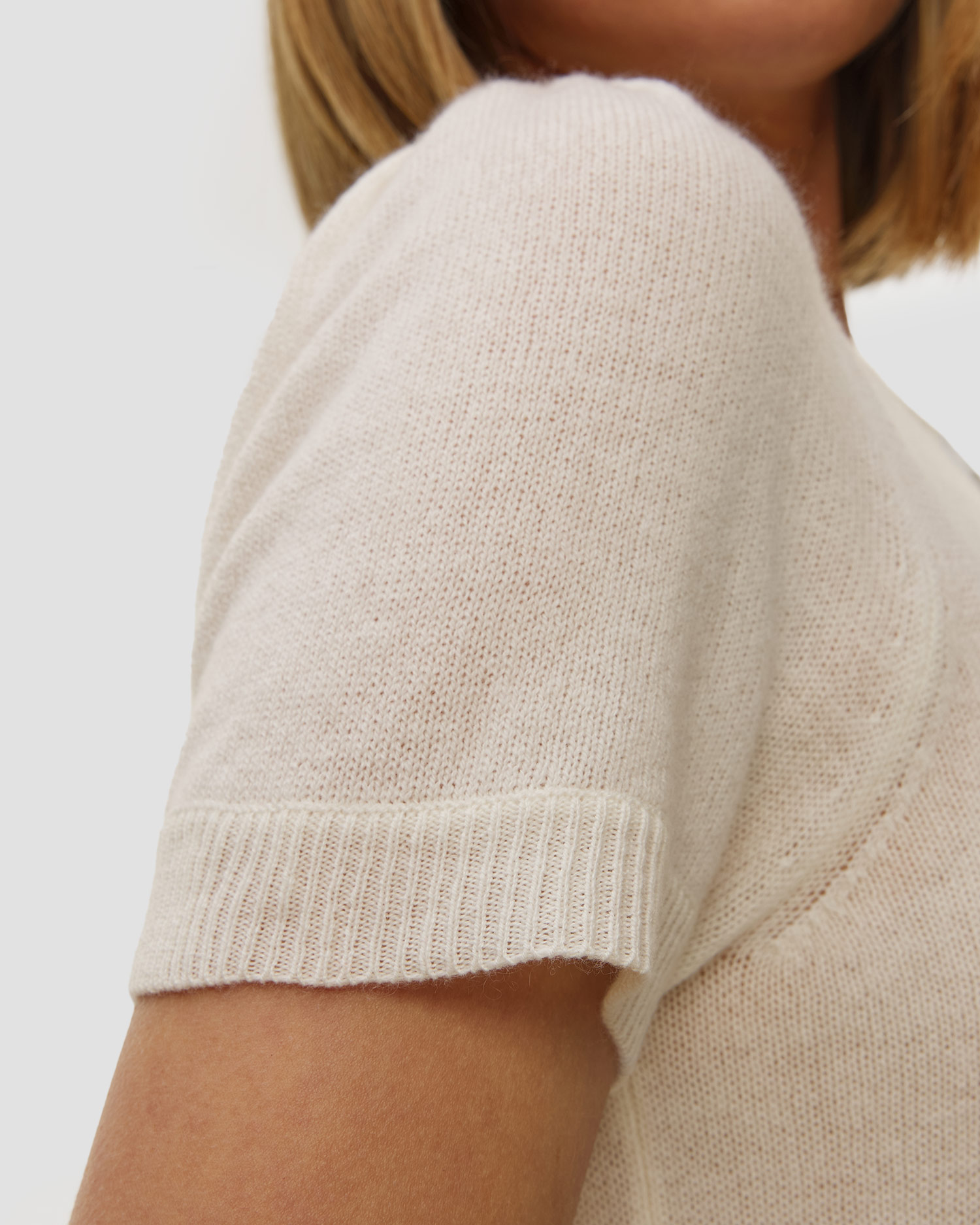 Biały kardigan kaszmirowy z krótkim rękawem damski Allude