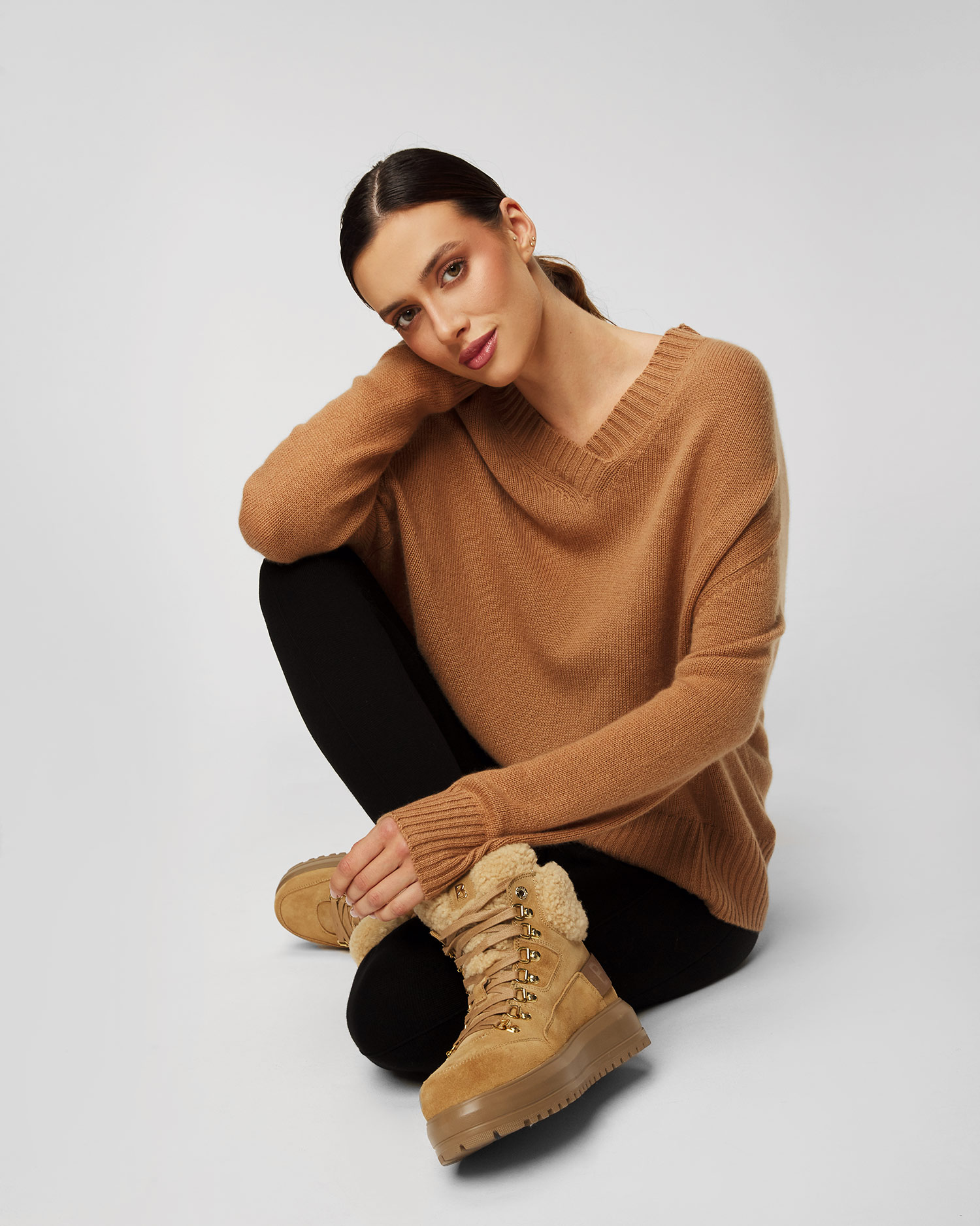 Pull en cachemire pour femmes Allude V-sweater