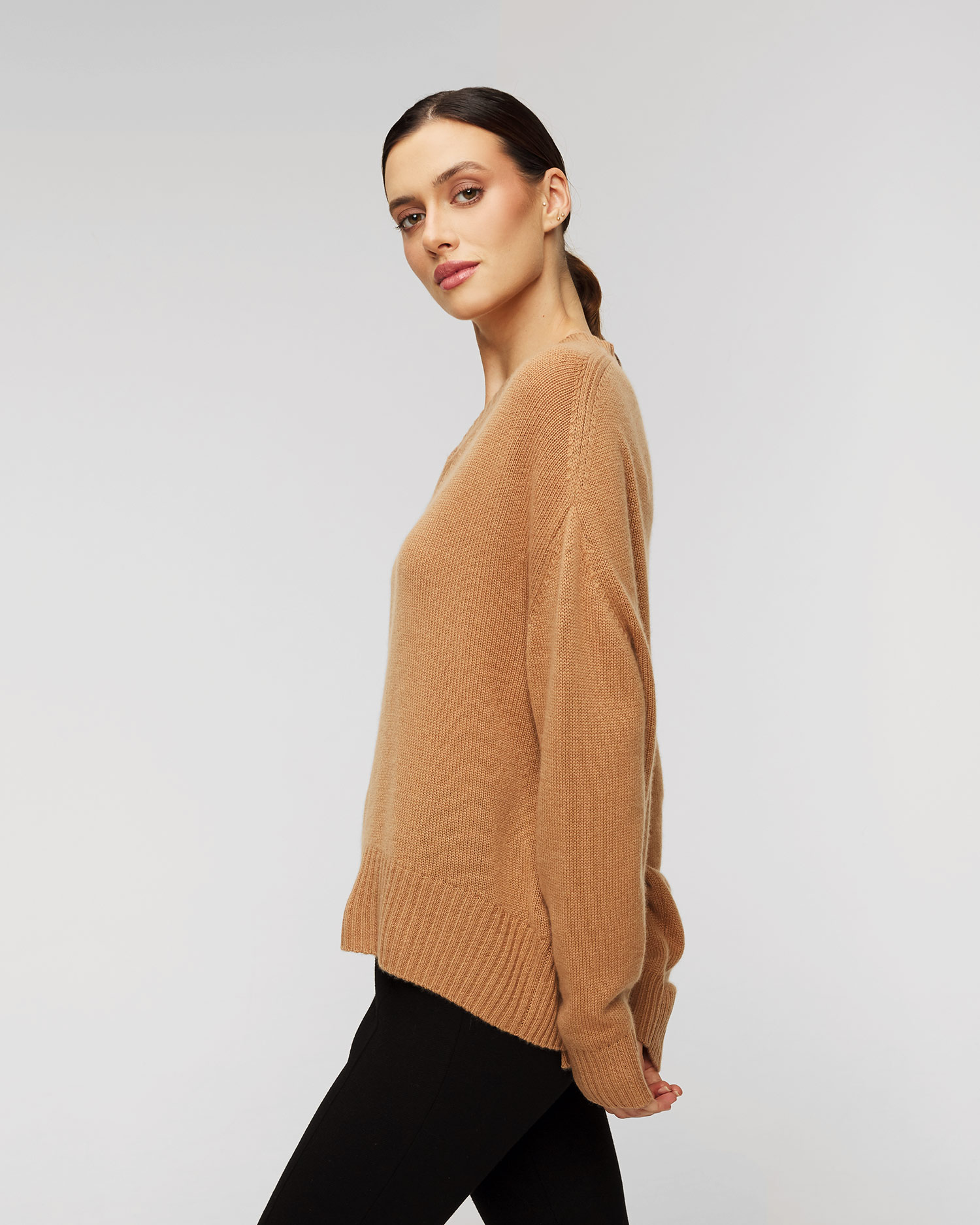Pull en cachemire pour femmes Allude V-sweater