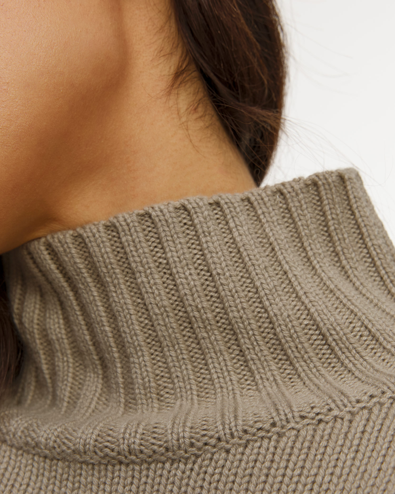 Pulover cu guler înalt din cașmir gri pentru femei Allude