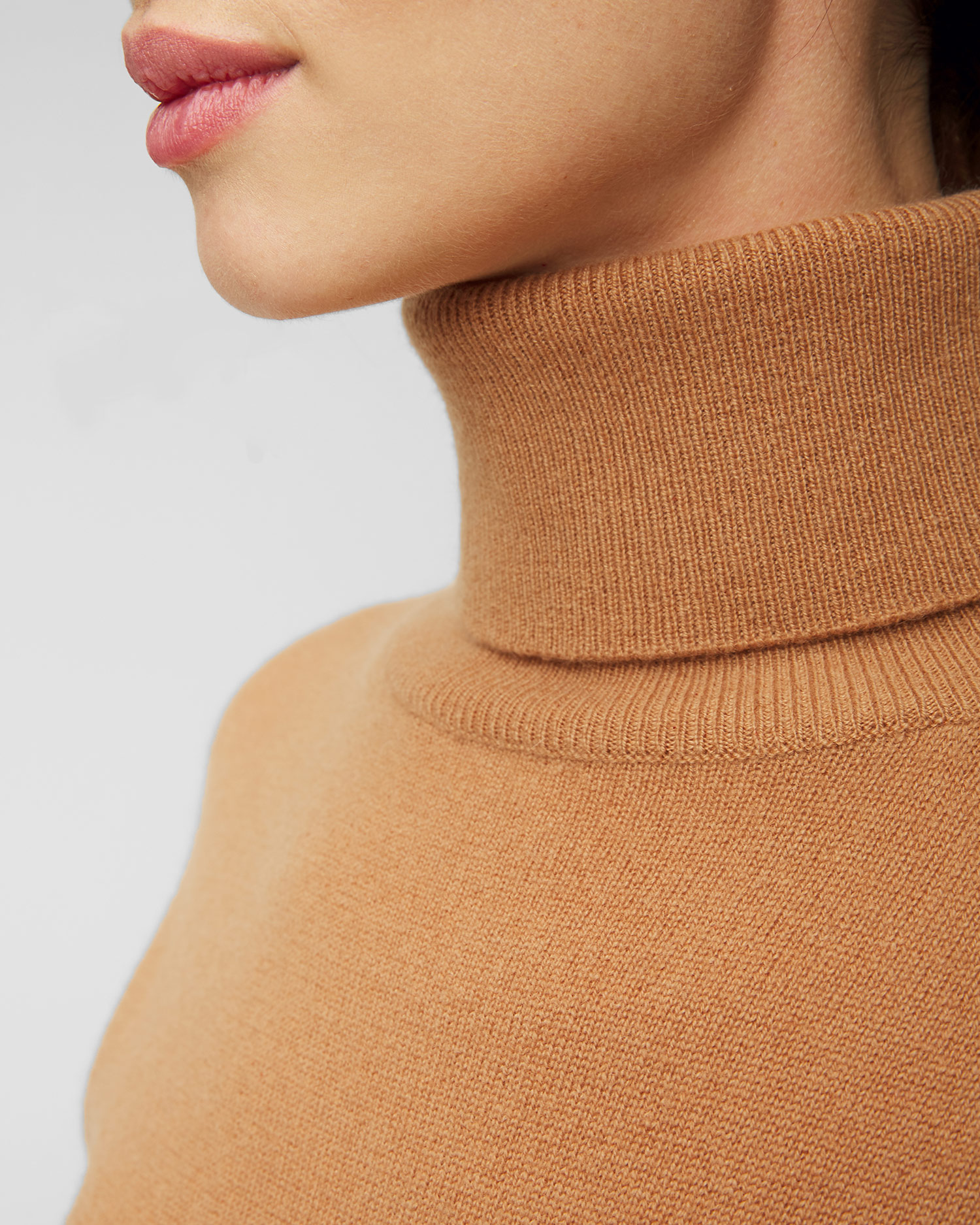 Pull en cachemire pour femmes Allude Turtleneck-sweater