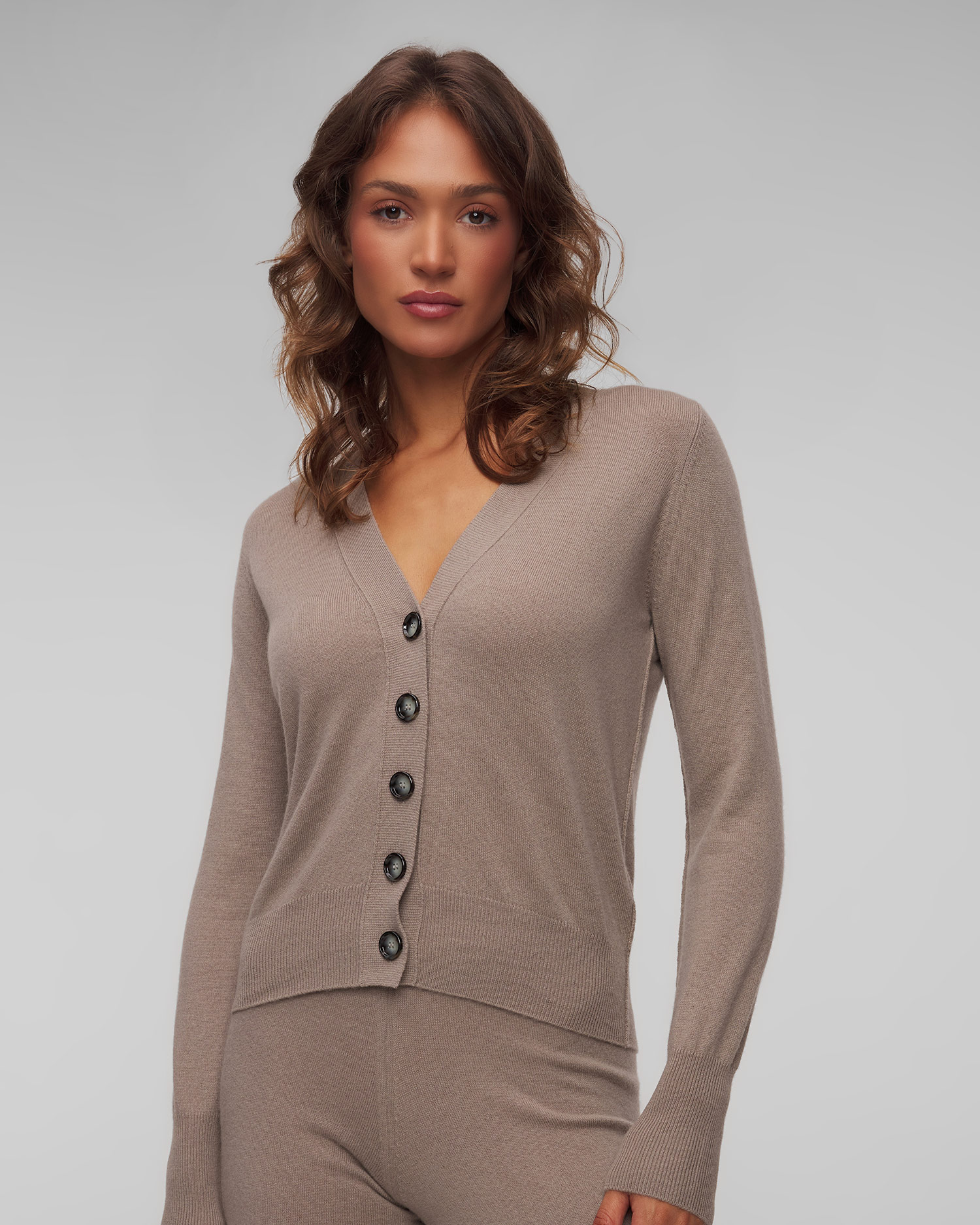 Women's mocha cashmere wool cardigan Allude, Color/Pattern: Brązowy,Szary