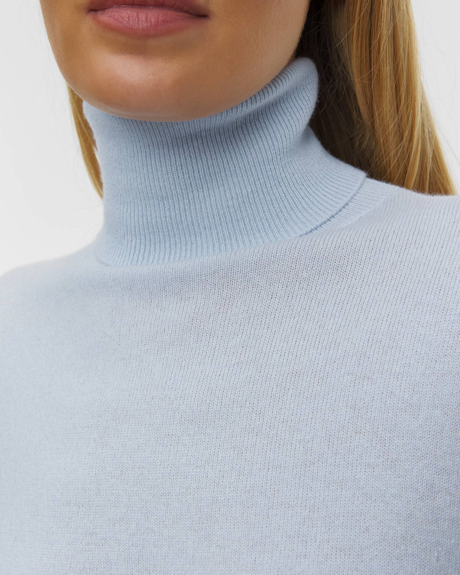Maglione a collo alto in lana e cashmere da donna Allude
