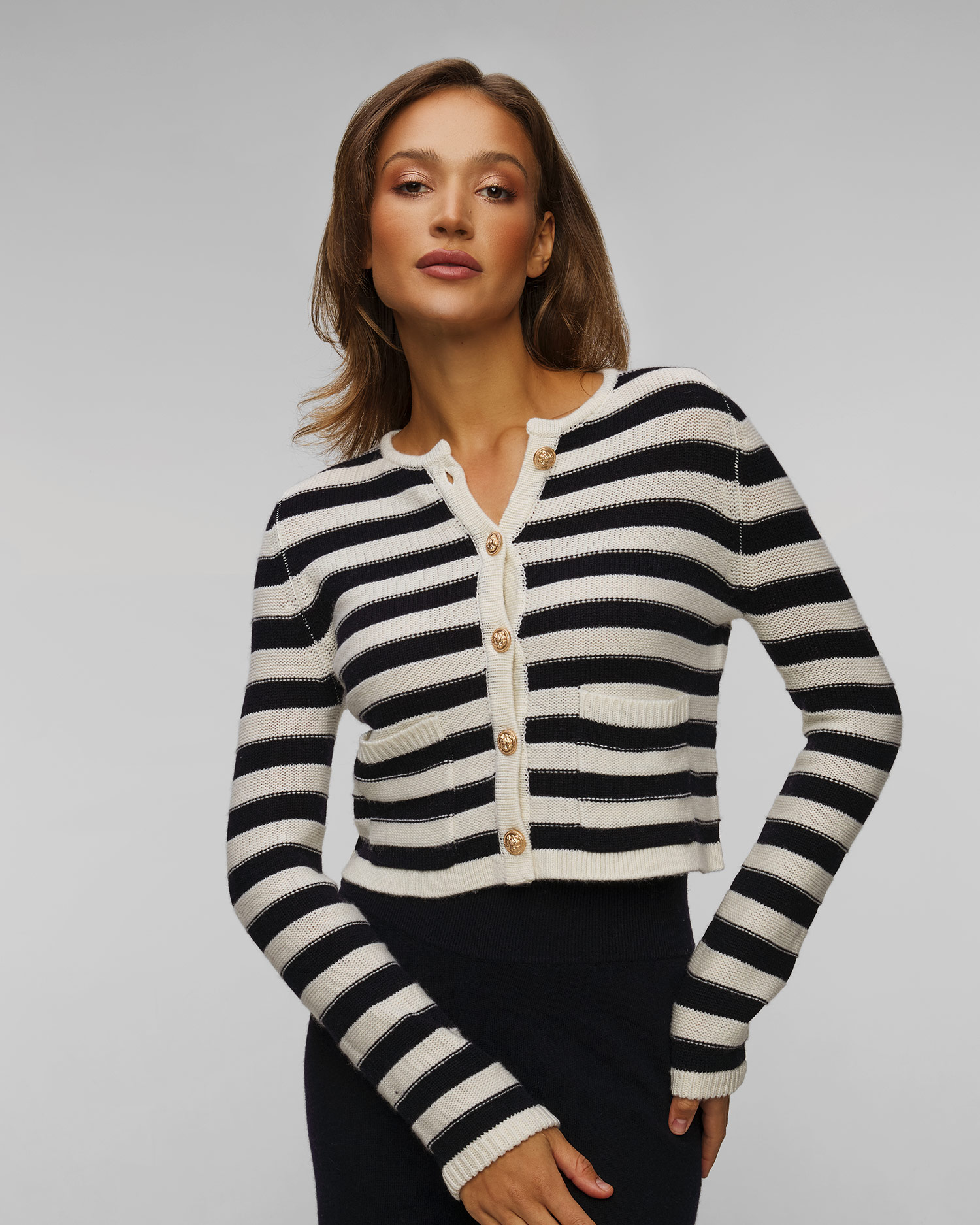 Pruhovaný vlněný dámský kardigan Allude, Barva/Vzor: Biały,Print,Czarny