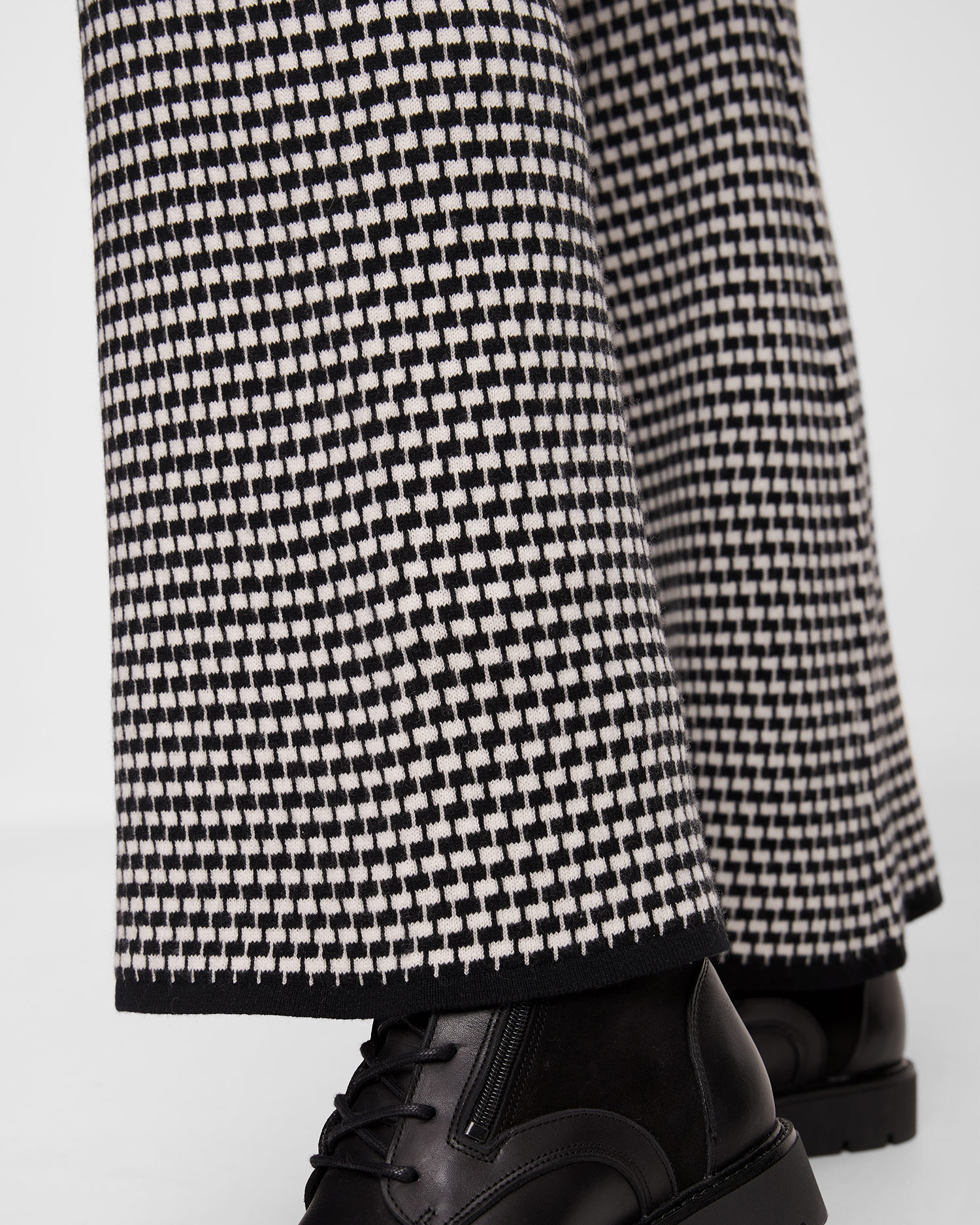 Women's wool cashmere trousers Allude