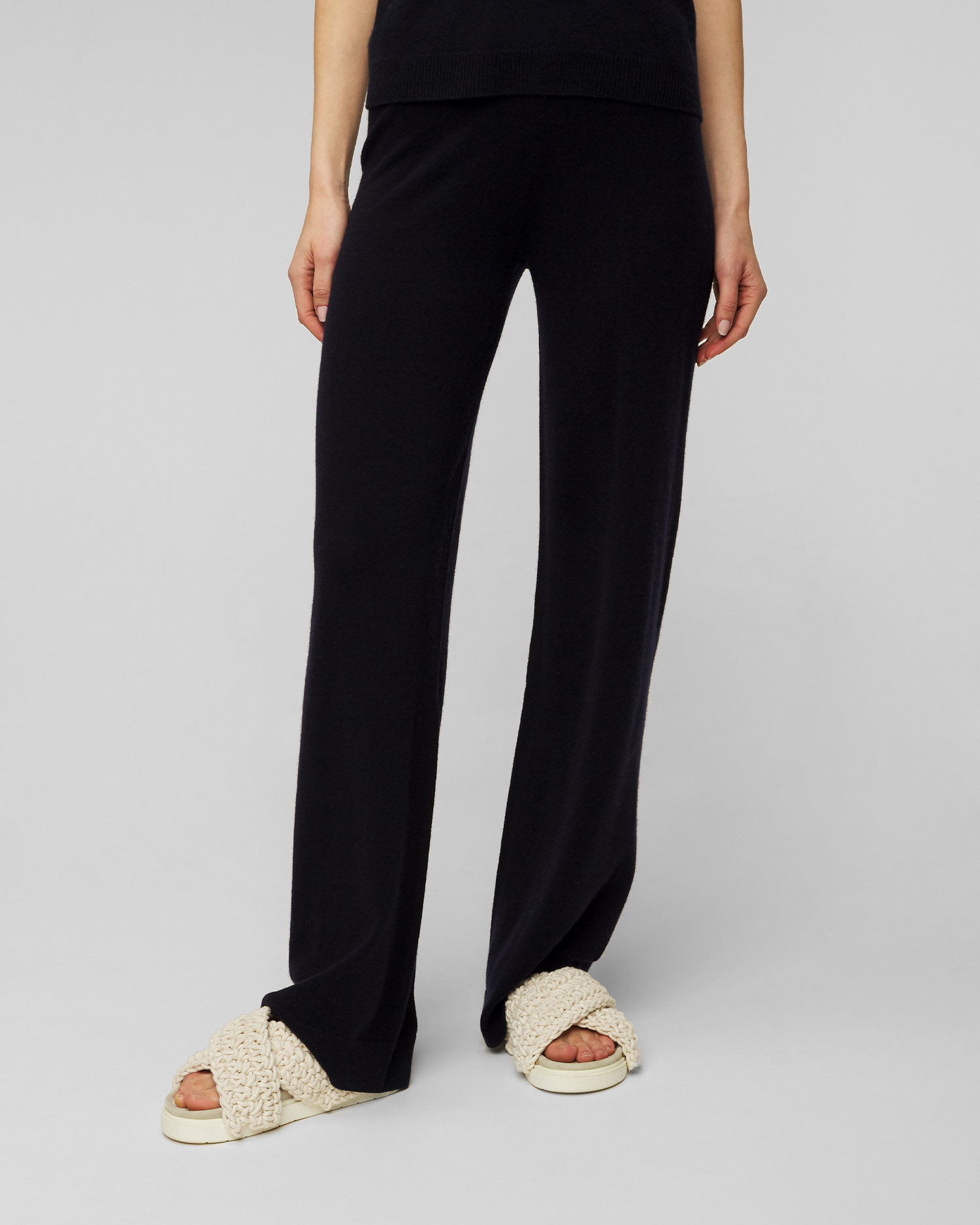 Pantalon en laine noir pour femmes Allude