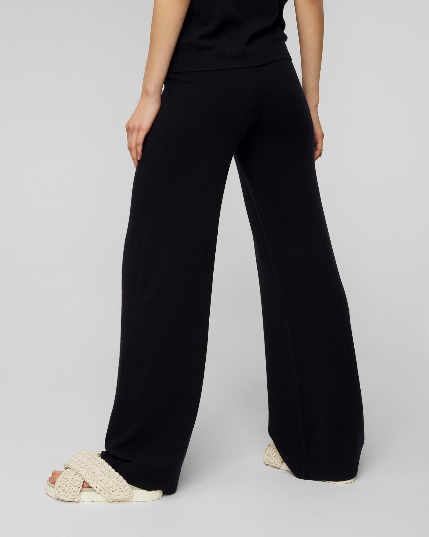 Pantalon en laine noir pour femmes Allude