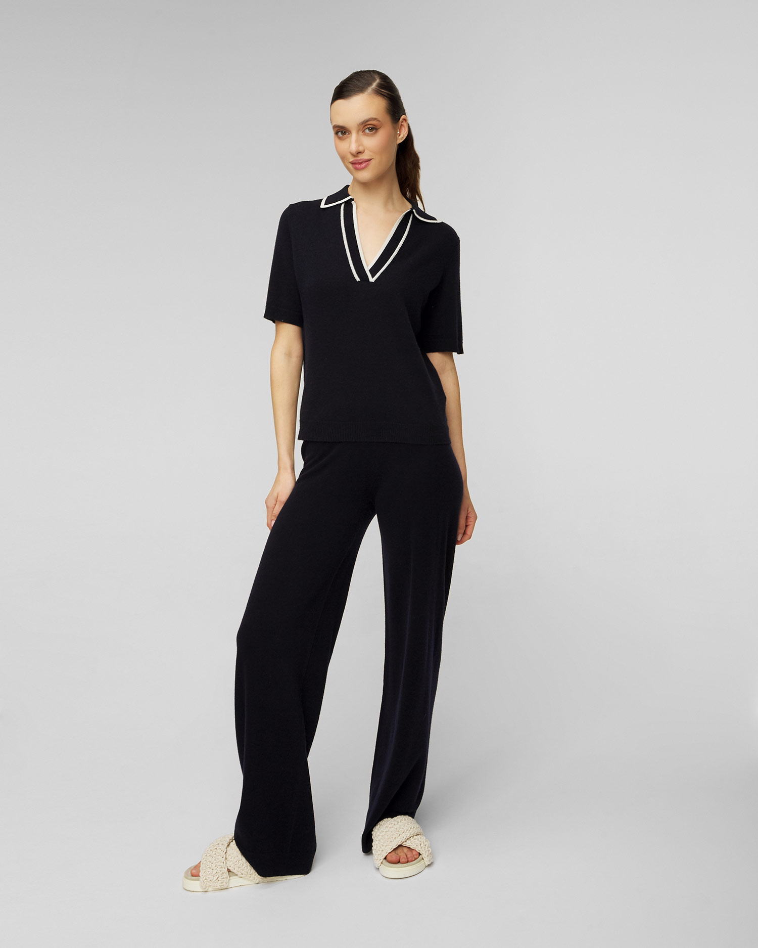 Pantalon en laine noir pour femmes Allude