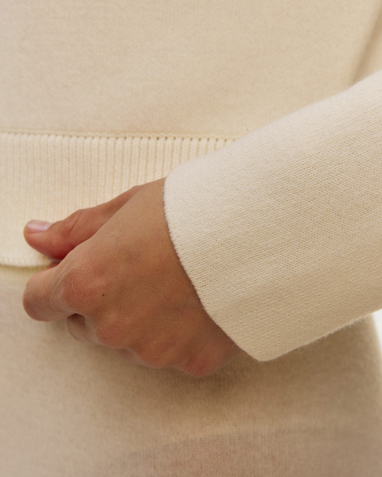 Biała kurtka wełniana damska Allude