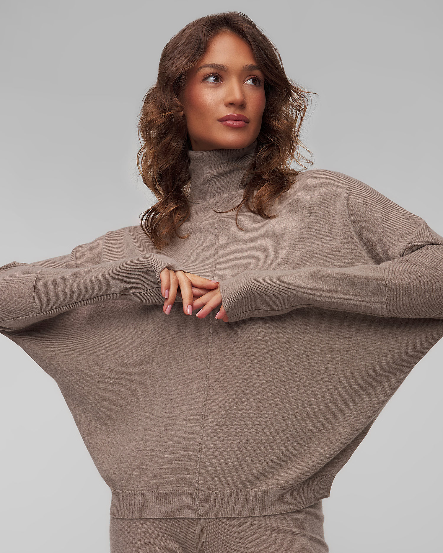 Women's woollen turtleneck Allude, Color/Pattern: Szary