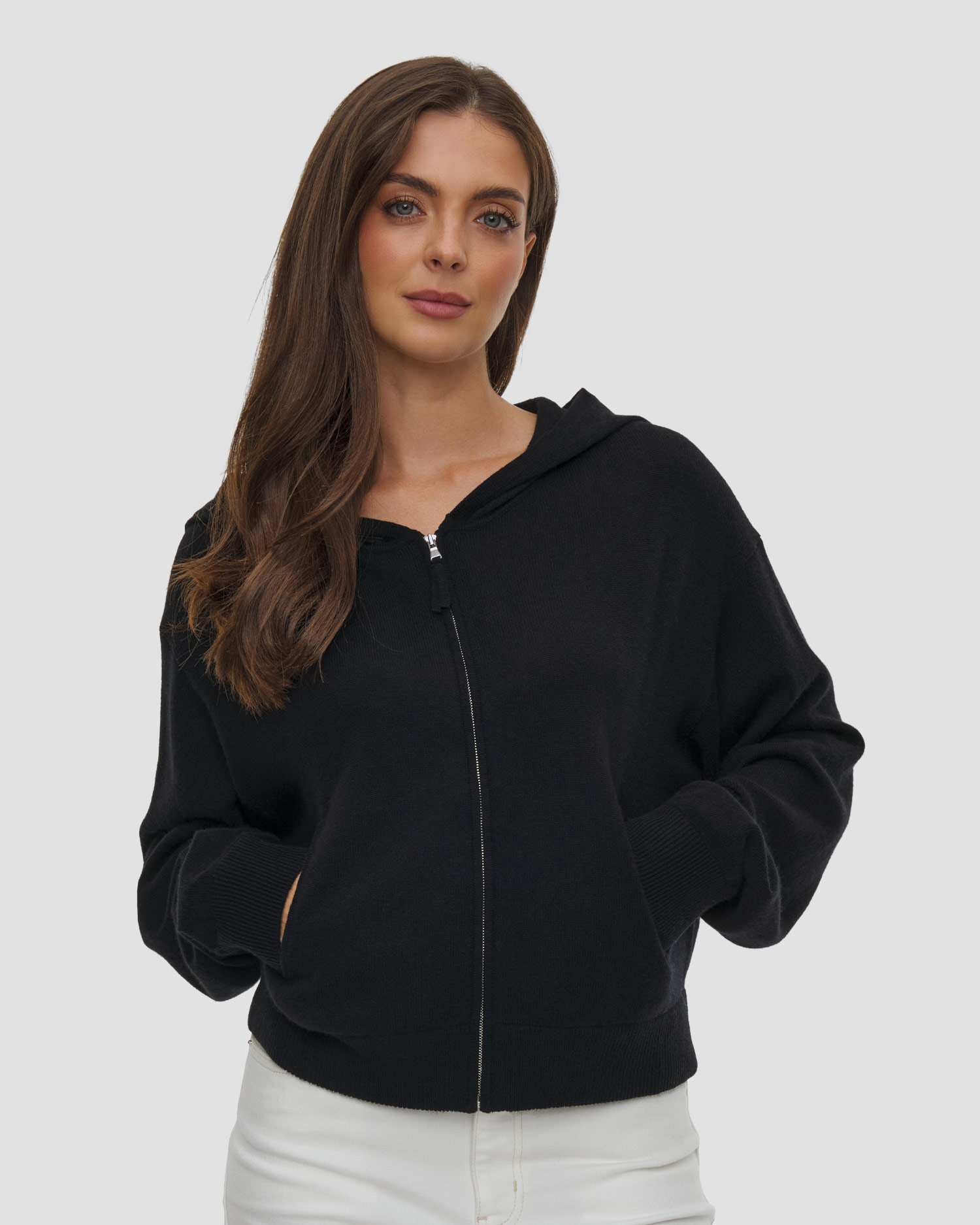 Cardigan pour femmes à capuche Allude en laine et cachemire, Couleur: Czarny