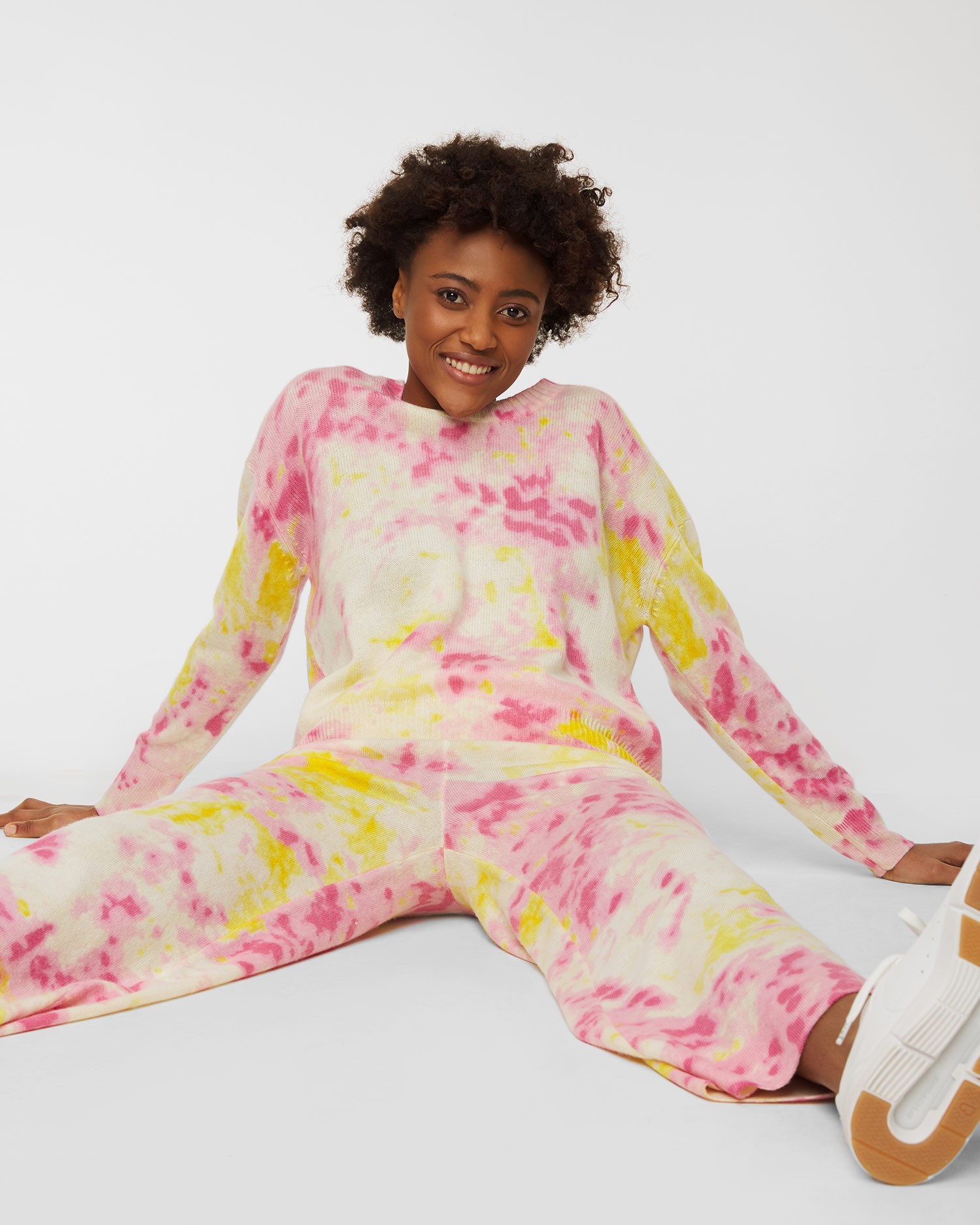 Sweter wełniany ALLUDE