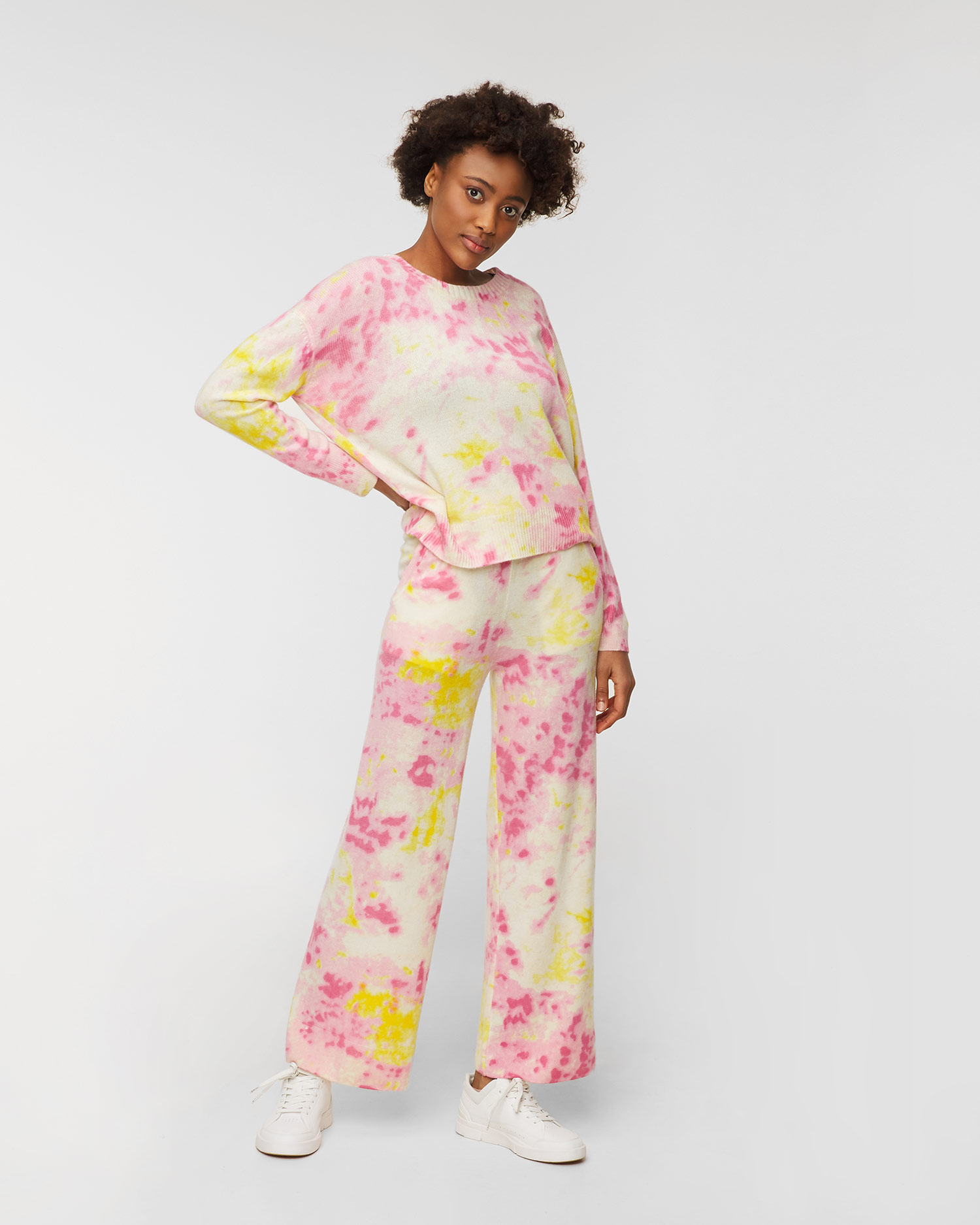 Sweter wełniany ALLUDE