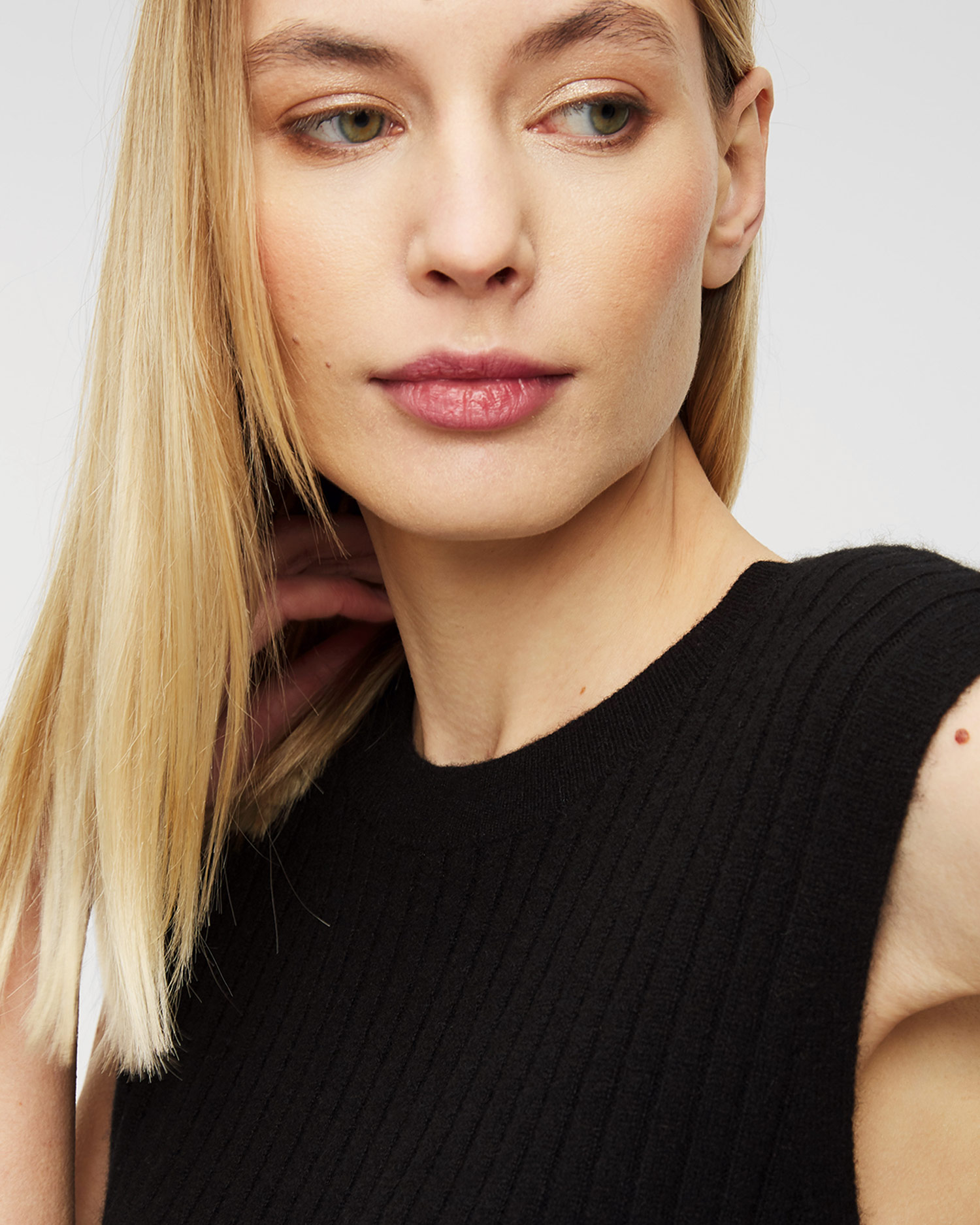 Kašmírové šaty ALLUDE