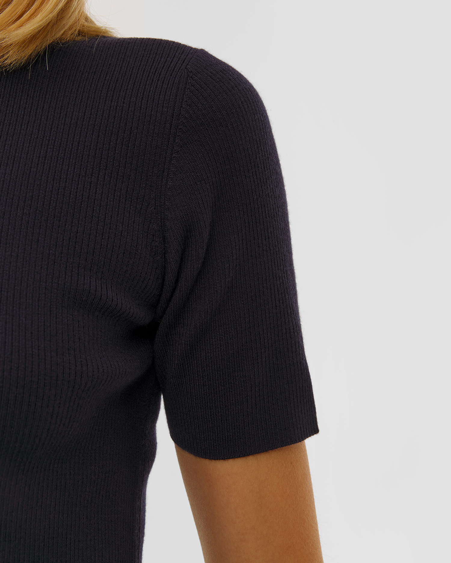 Sweter wełniany damski Allude