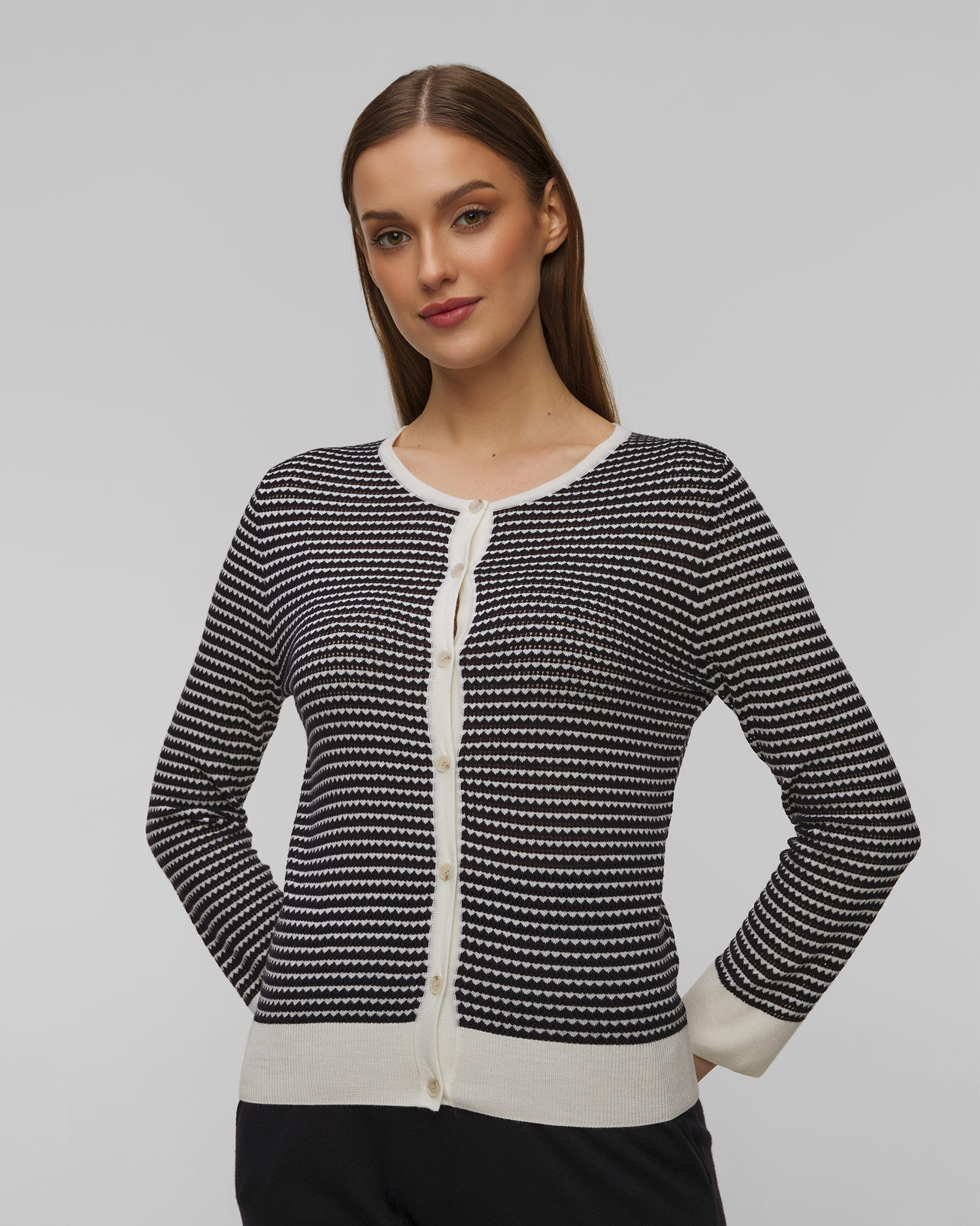 Women's wool cardigan Allude