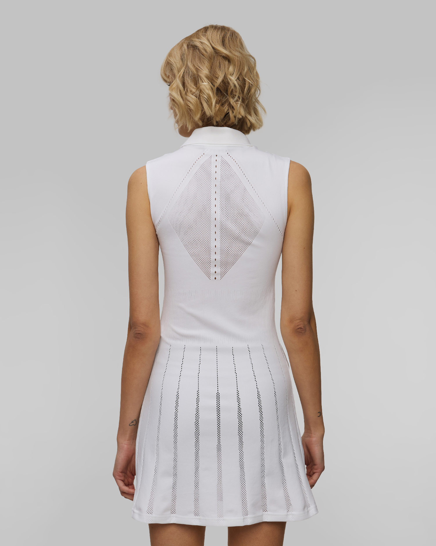 Sukienka tenisowa damska Lacoste