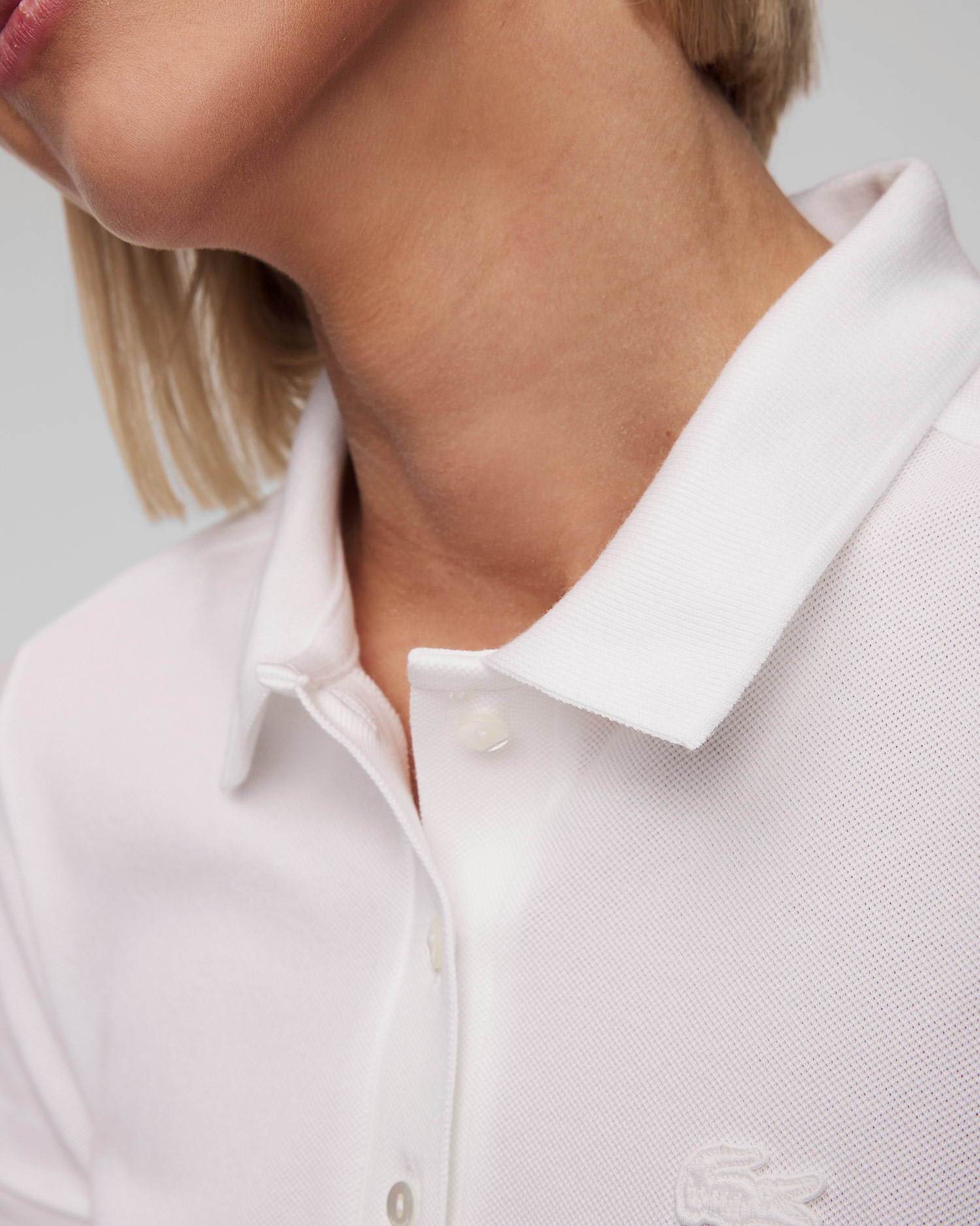 Tricou polo alb pentru femei Lacoste PF5462