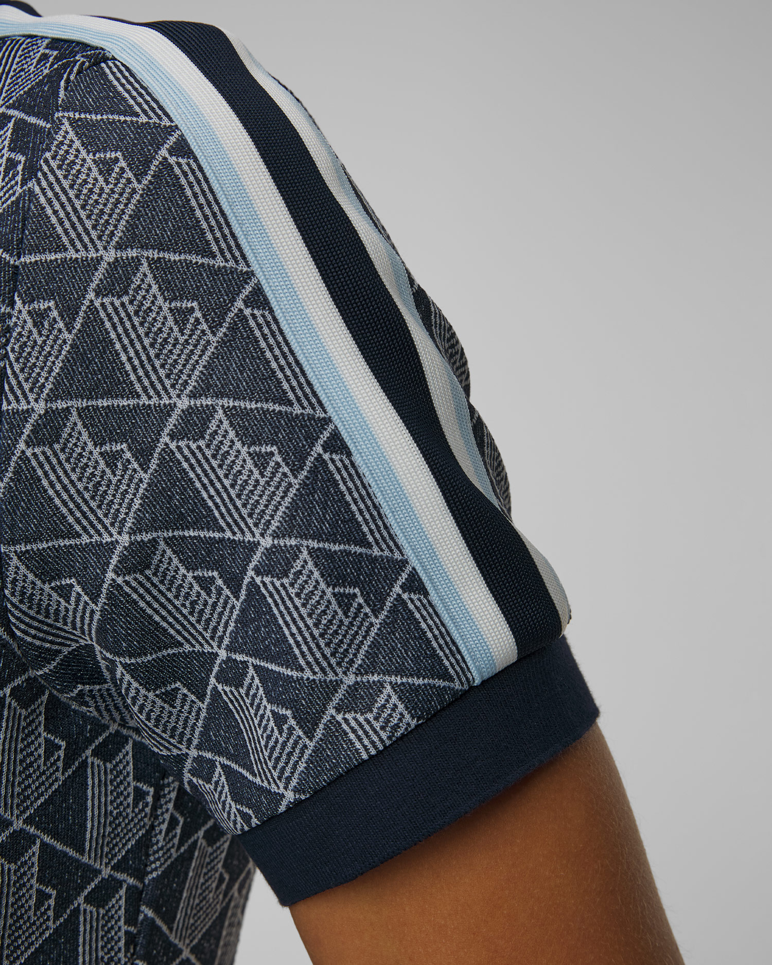 T-shirt damski Lacoste