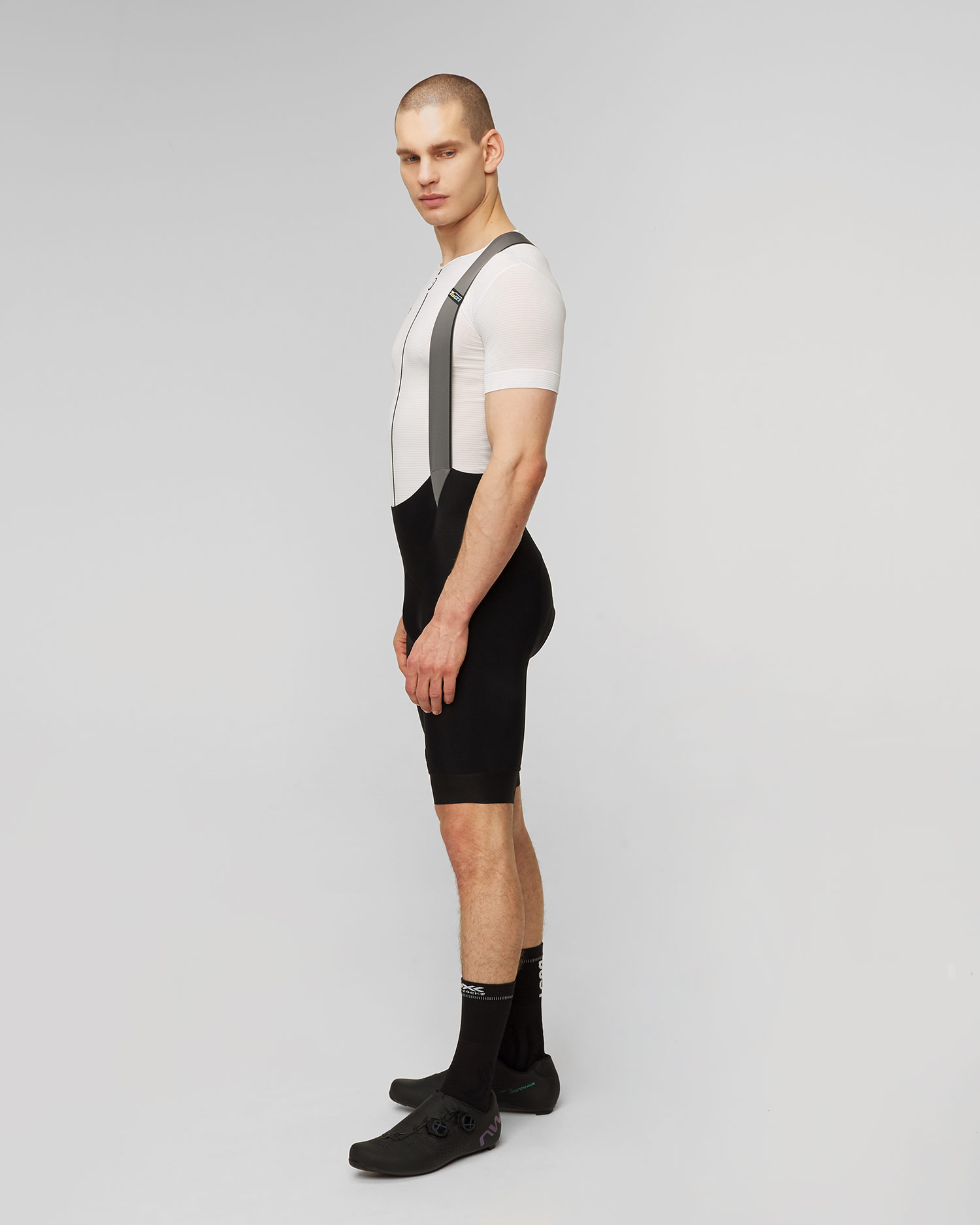 Cuissard cycliste noir pour hommes Assos Mille GTS 2/3 Bib Shorts C2