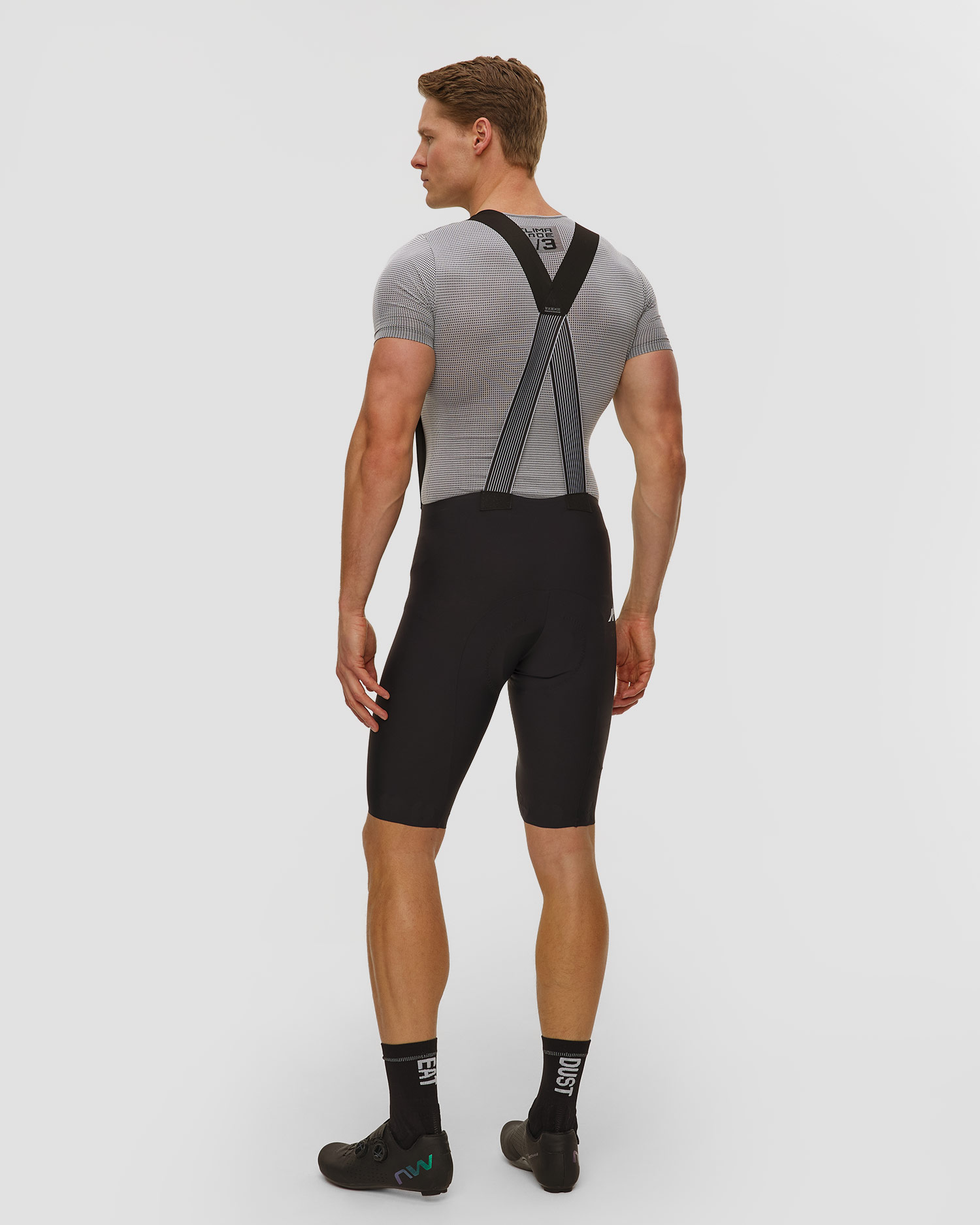 Pánske cyklistické šortky Assos Equipe R Bib Shorts S11 čierne