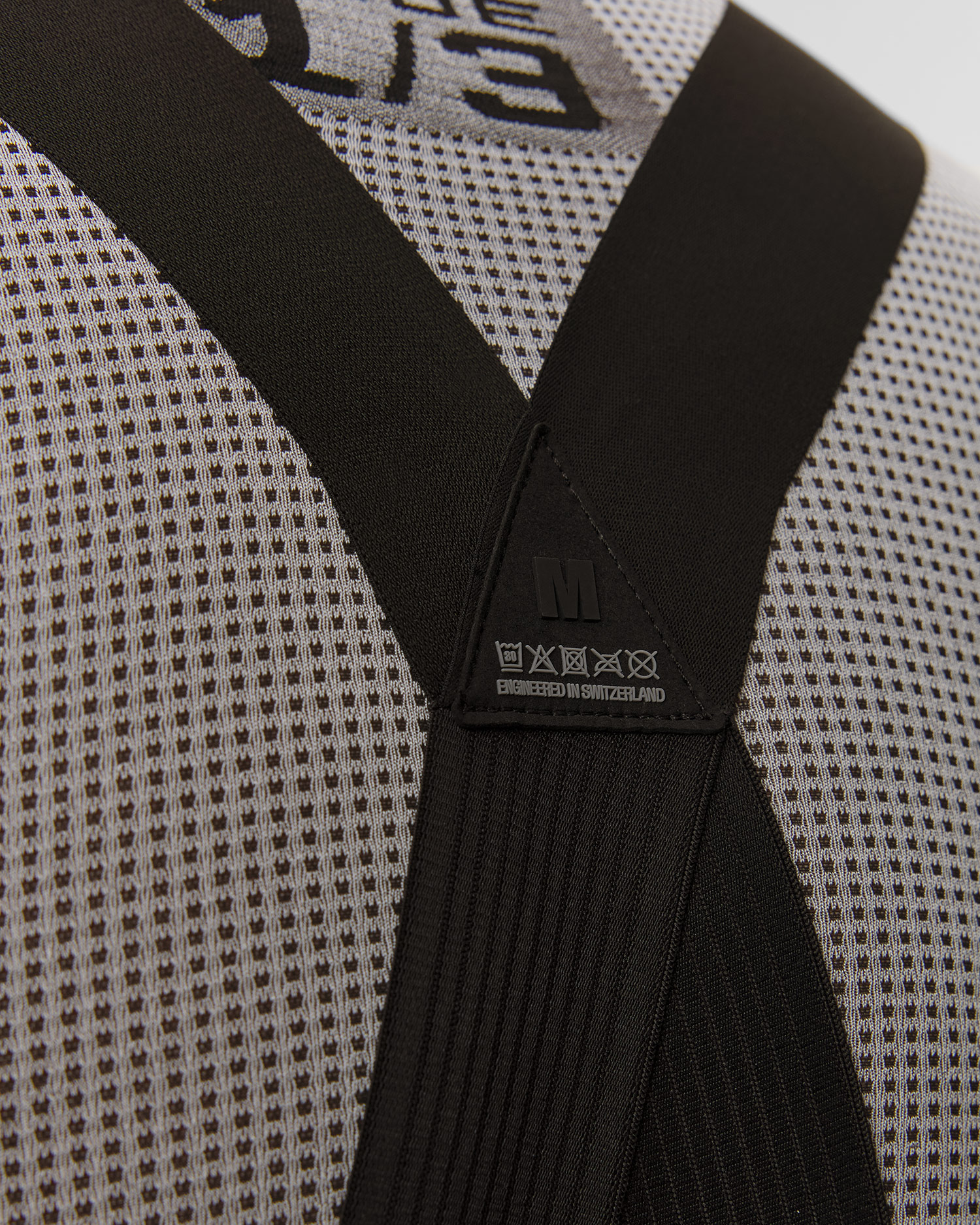 Pánske cyklistické šortky Assos Equipe R Bib Shorts S11 tmavomodré