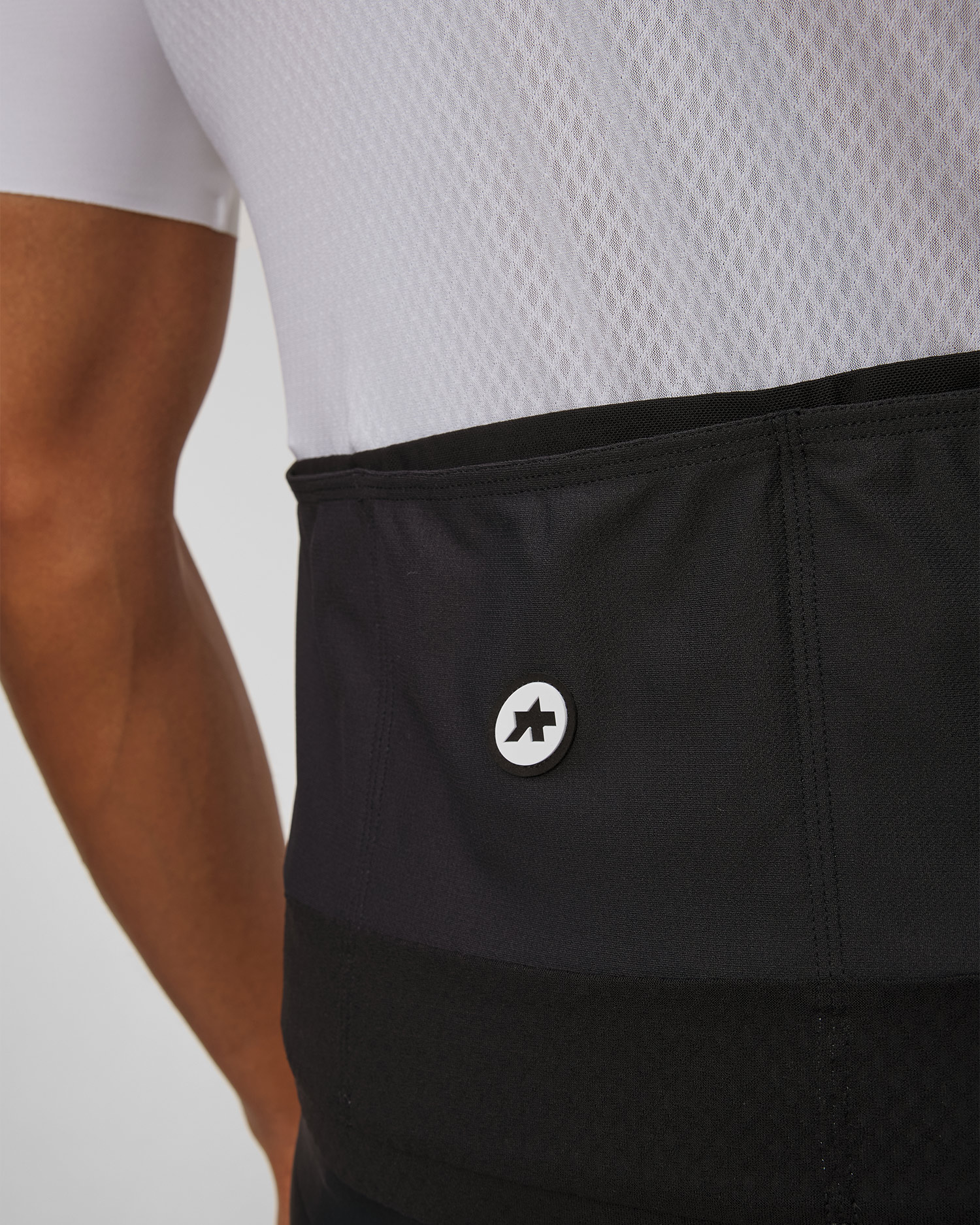 Bílé pánské cyklistické tričko Assos Mille GT Jersey S11