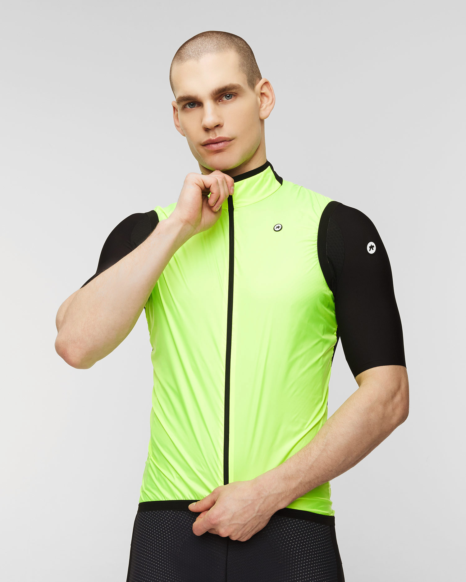 Cyklistická vesta Assos Mille GT Wind Vest C2