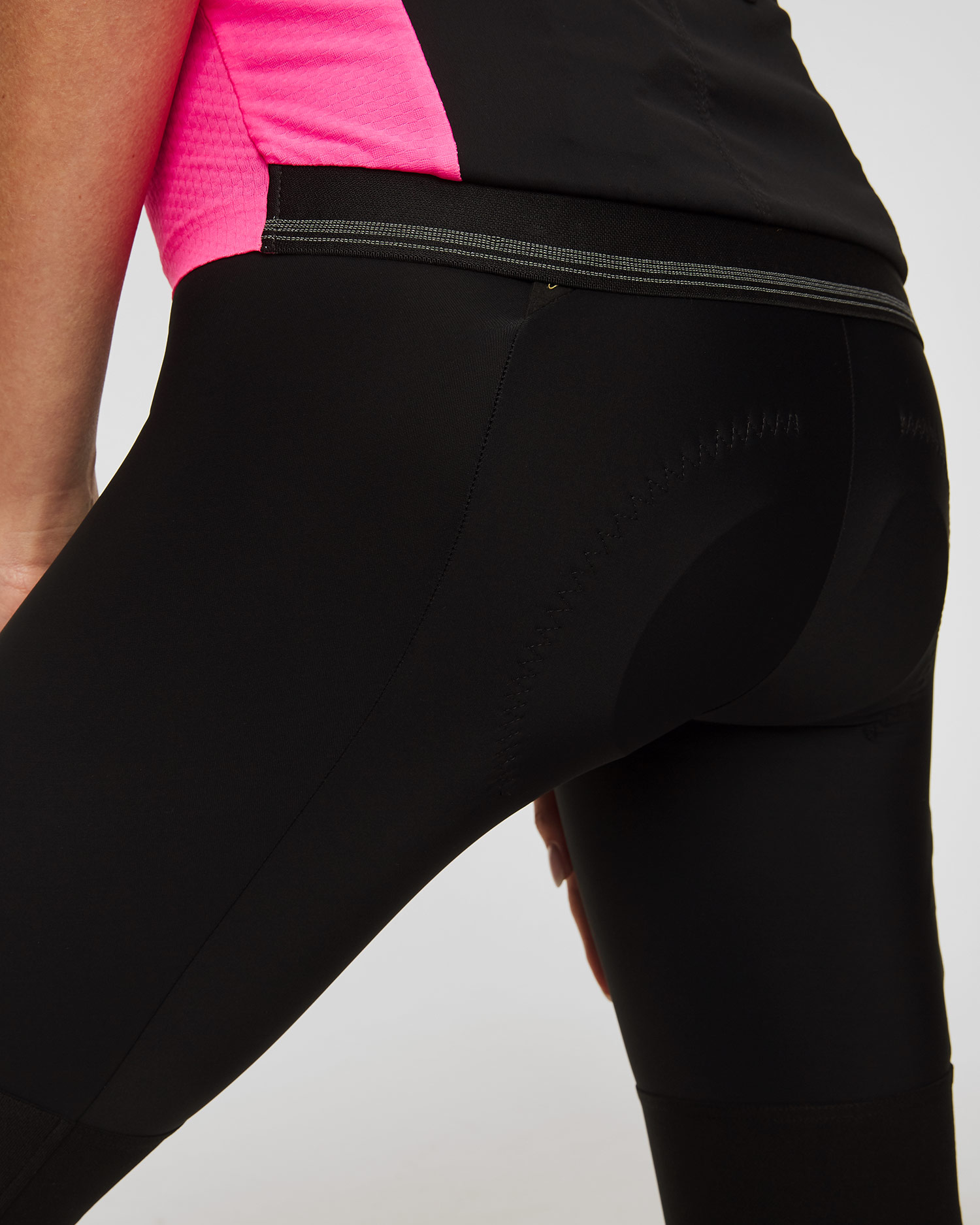 Short de cyclisme pour femmes Assos UMA GTV BIB SHORTS C2